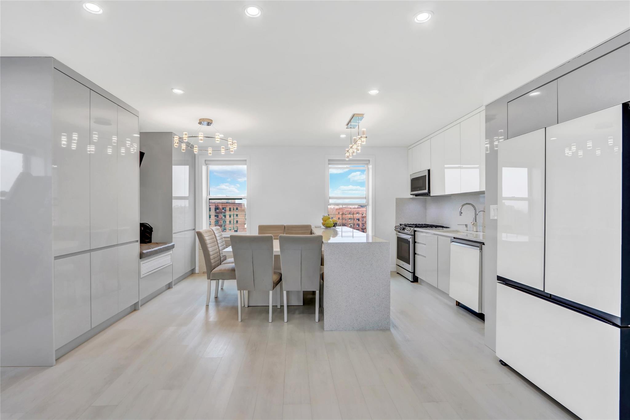 100-25 Queens Boulevard # 7N, Forest Hills, NY 11375