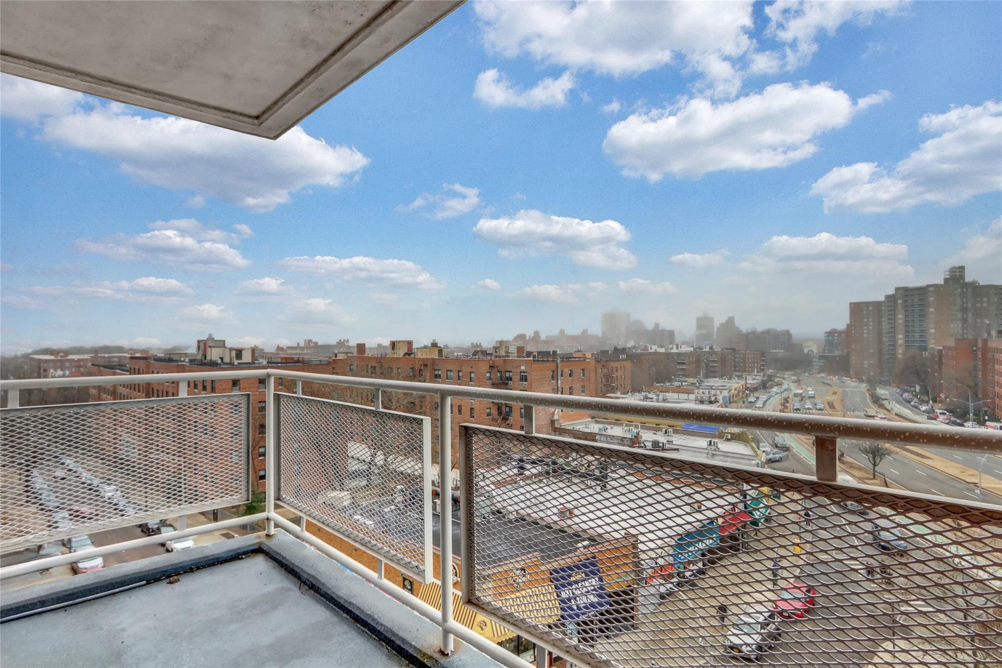 100-25 Queens Boulevard # 7N, Forest Hills, NY 11375