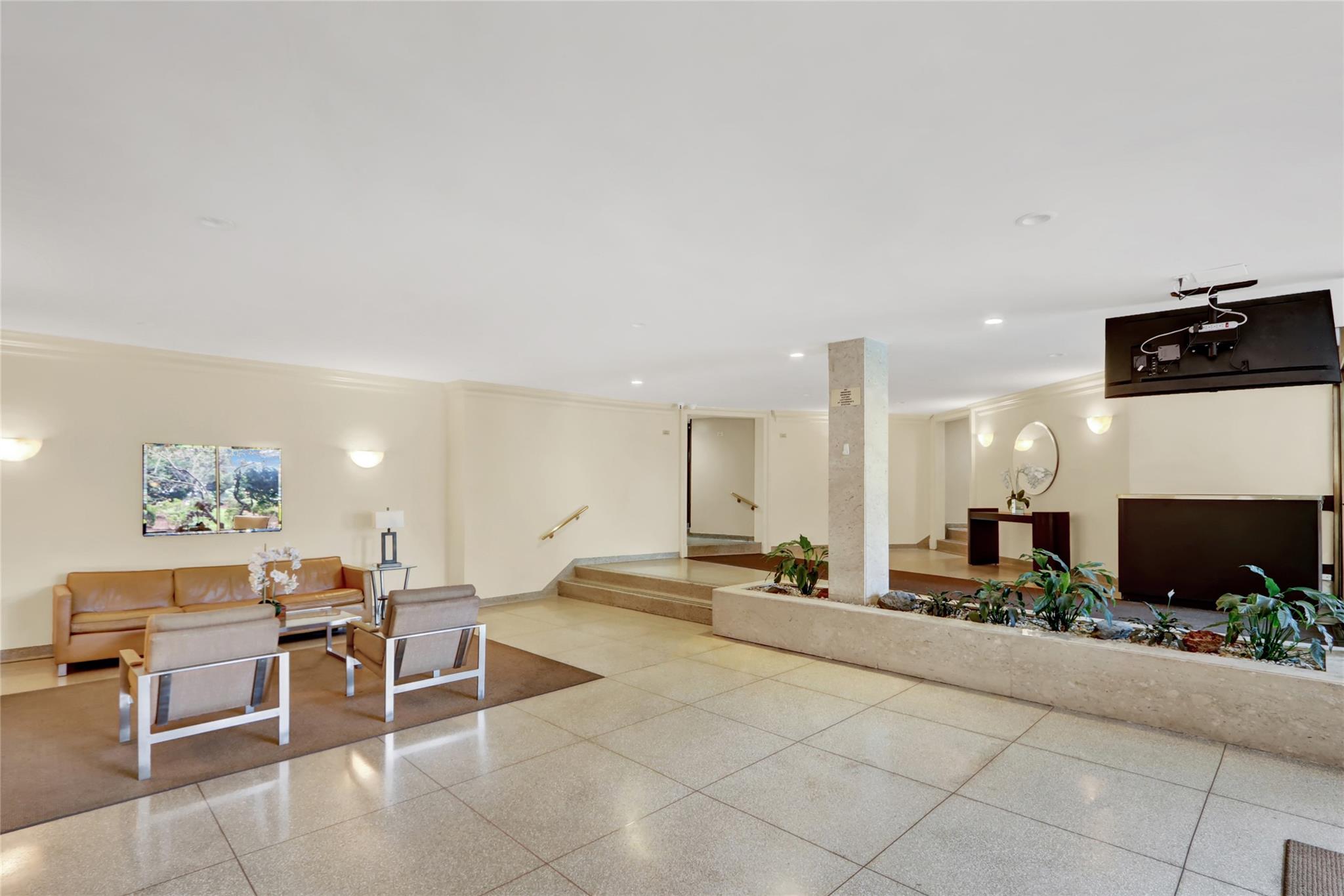 100-25 Queens Boulevard # 7N, Forest Hills, NY 11375