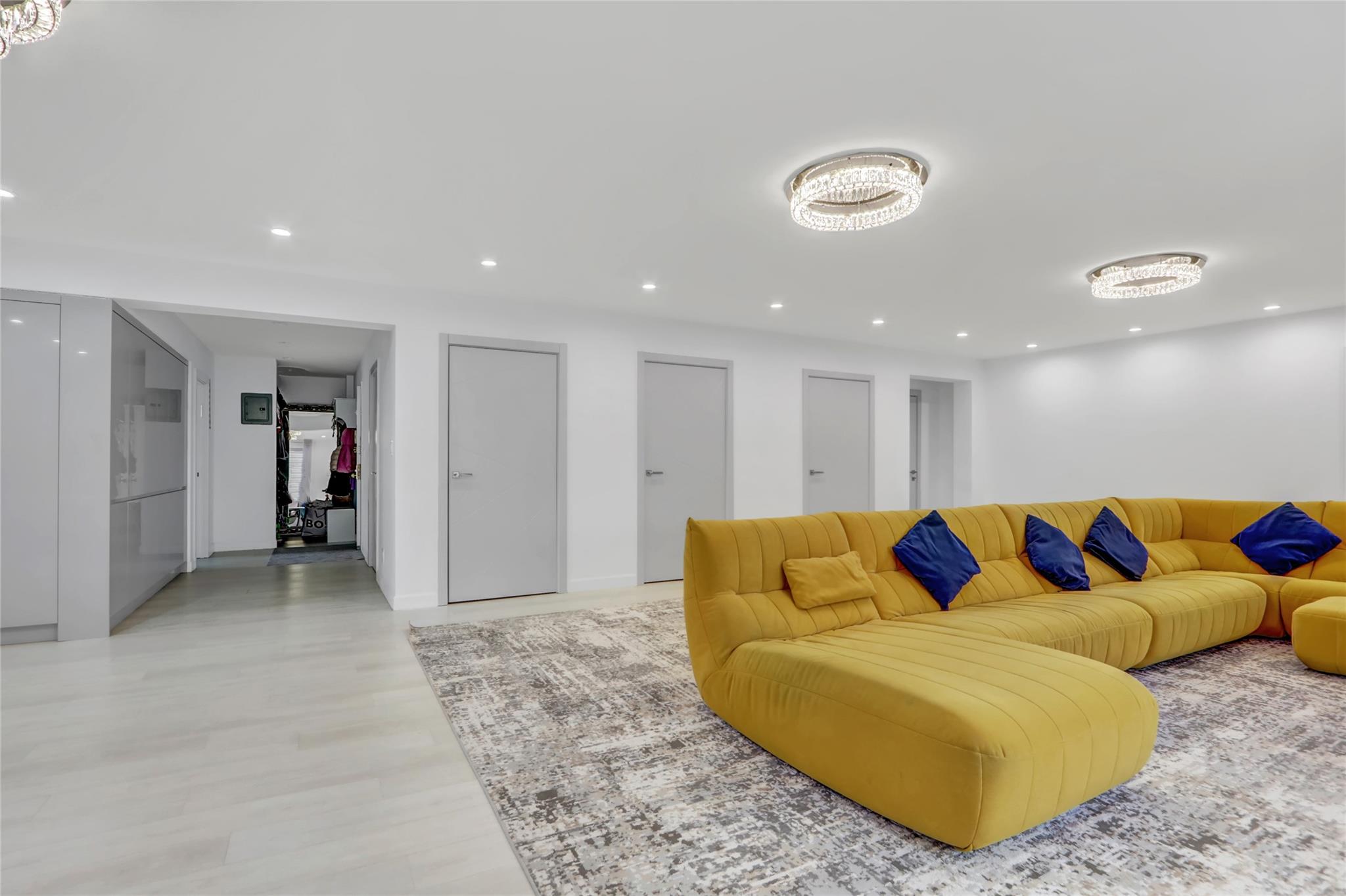 100-25 Queens Boulevard # 7N, Forest Hills, NY 11375