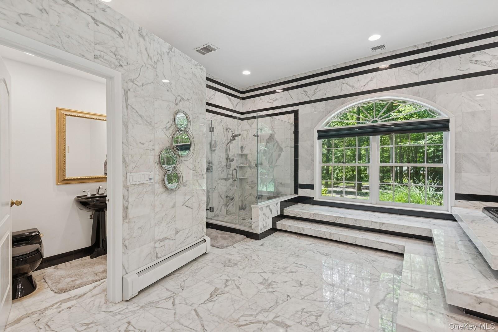 9 Swan Place, Nissequogue, NY 11780