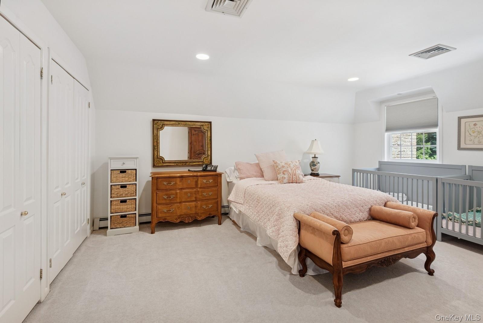 9 Swan Place, Nissequogue, NY 11780