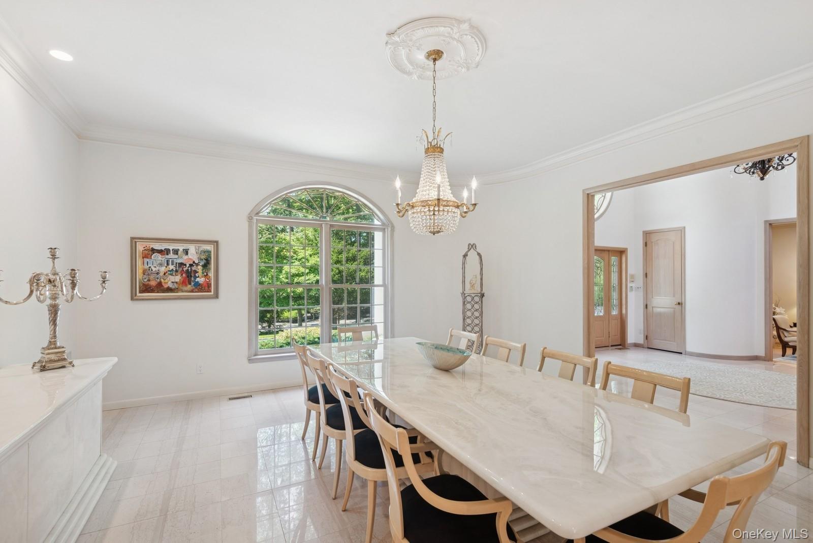 9 Swan Place, Nissequogue, NY 11780