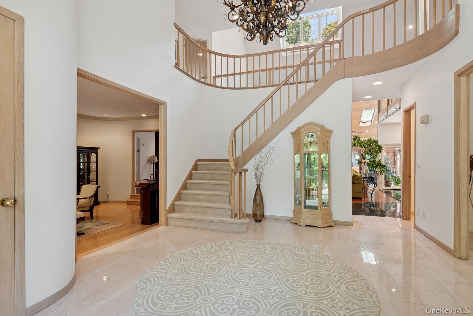 9 Swan Place, Nissequogue, NY 11780