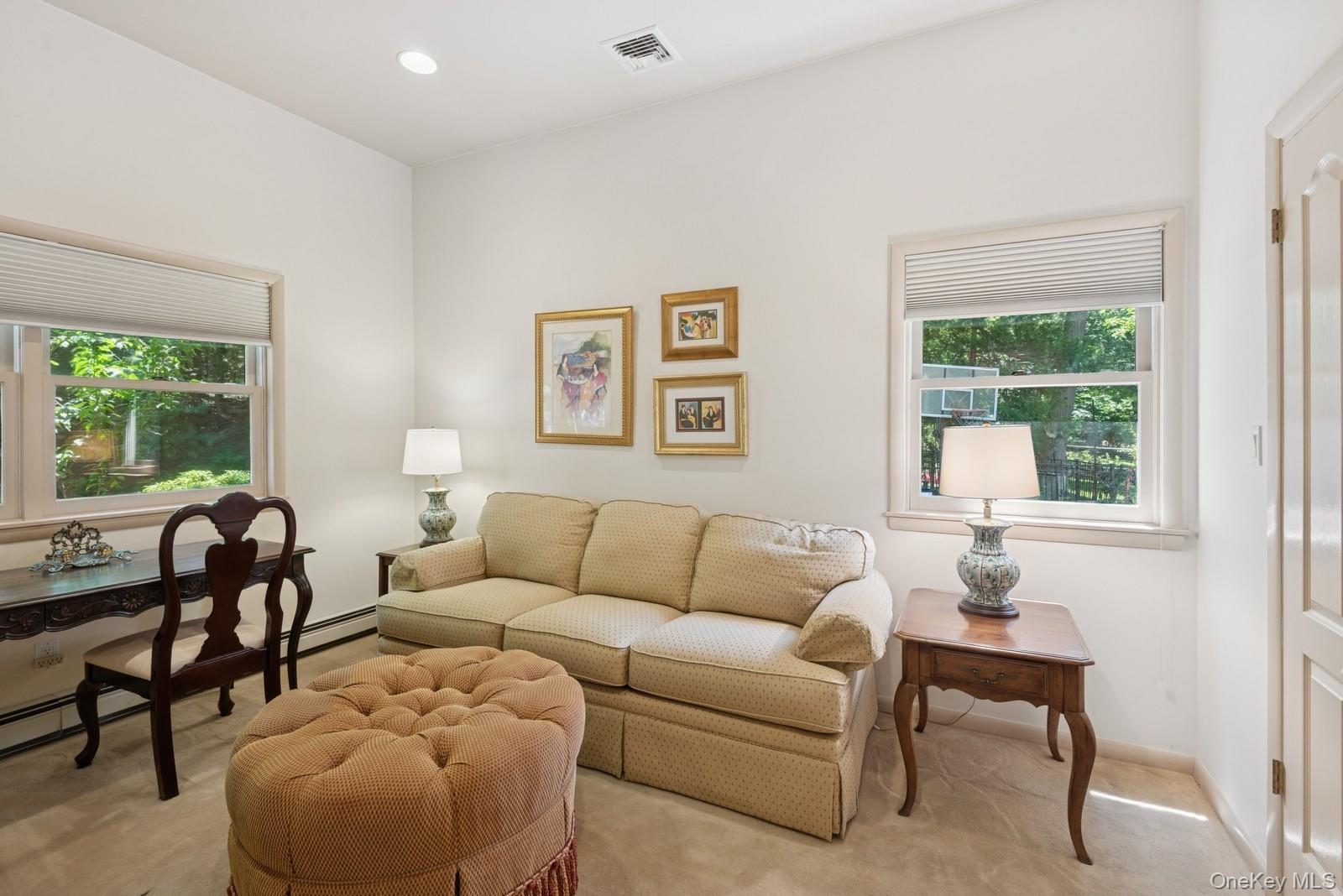 9 Swan Place, Nissequogue, NY 11780