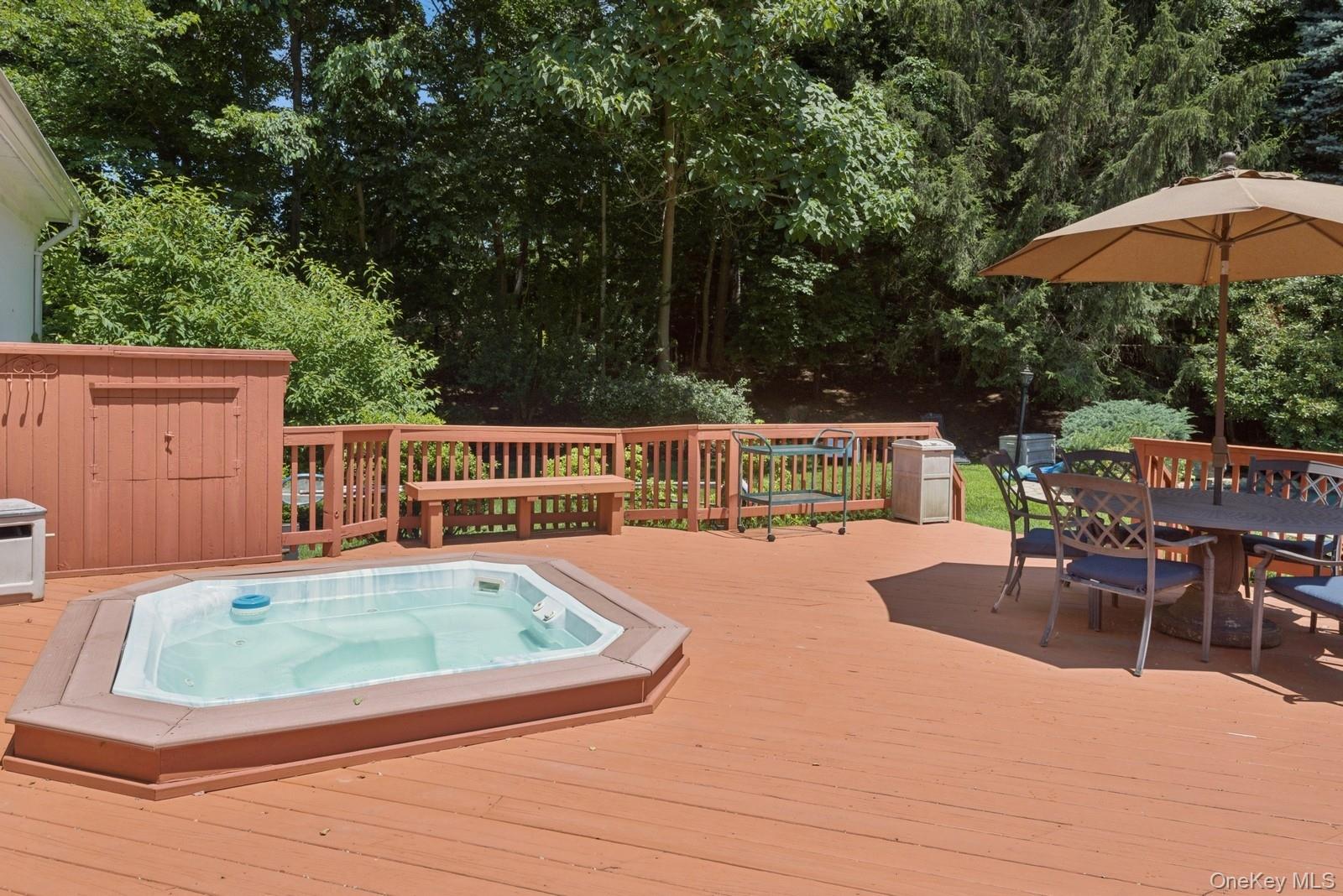 9 Swan Place, Nissequogue, NY 11780