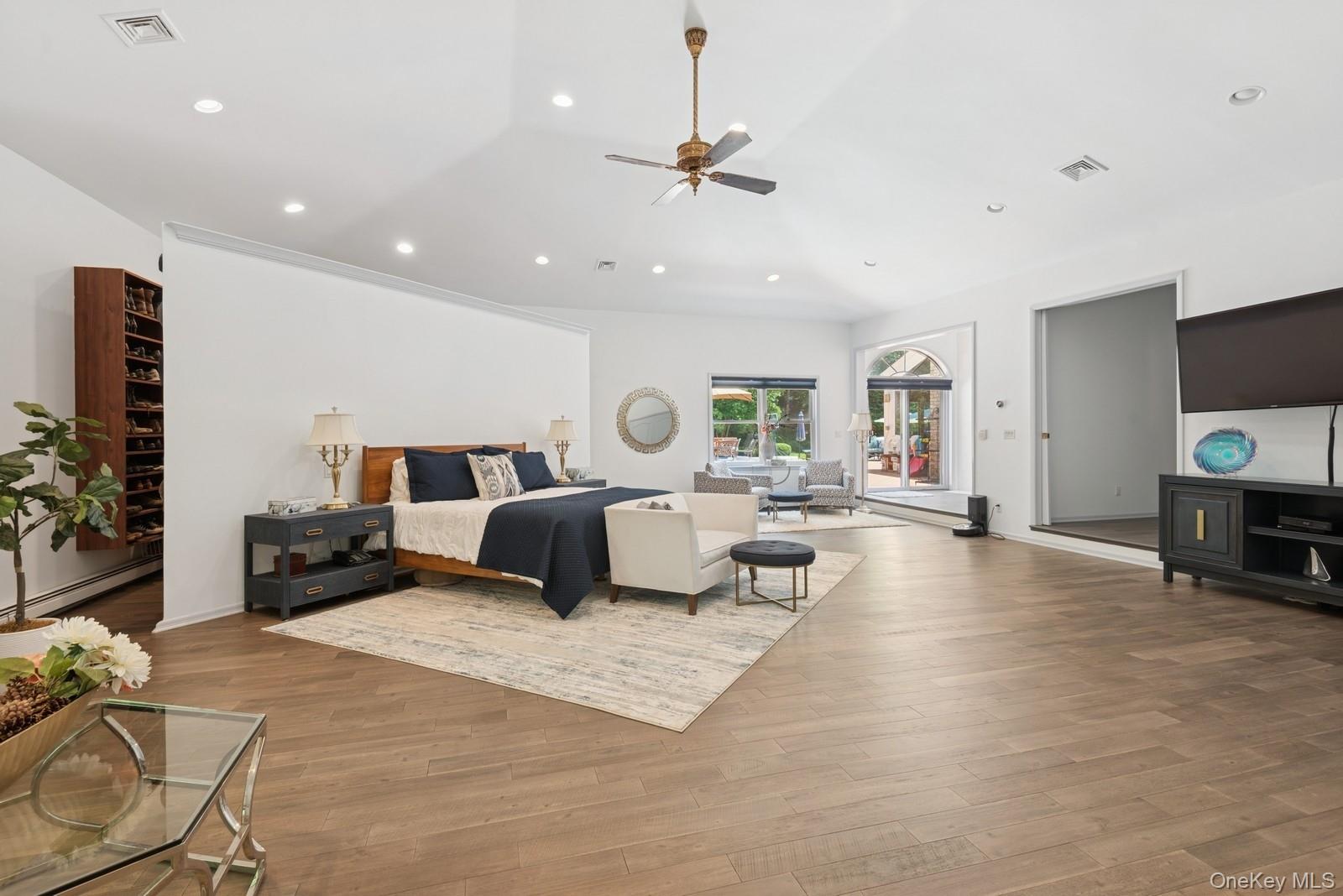 9 Swan Place, Nissequogue, NY 11780