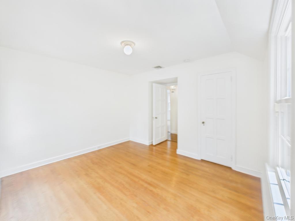 75 Lord Kitchener Road, New Rochelle, NY 10804