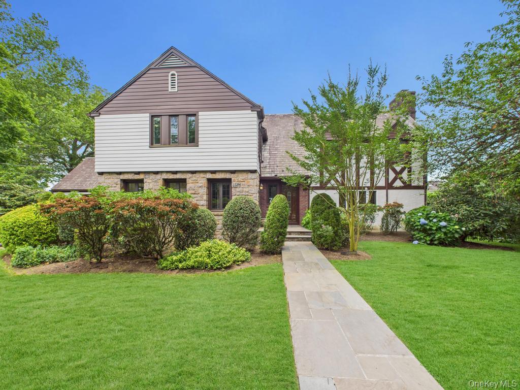 75 Lord Kitchener Road, New Rochelle, NY 10804