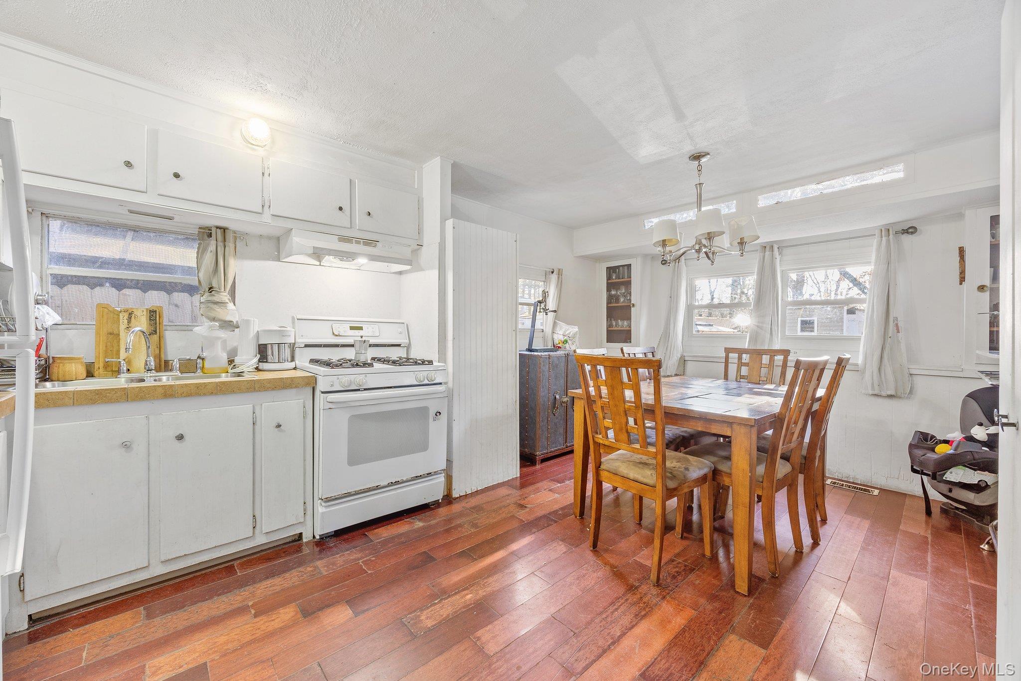 45 Quaker Road, Pomona, NY 10970
