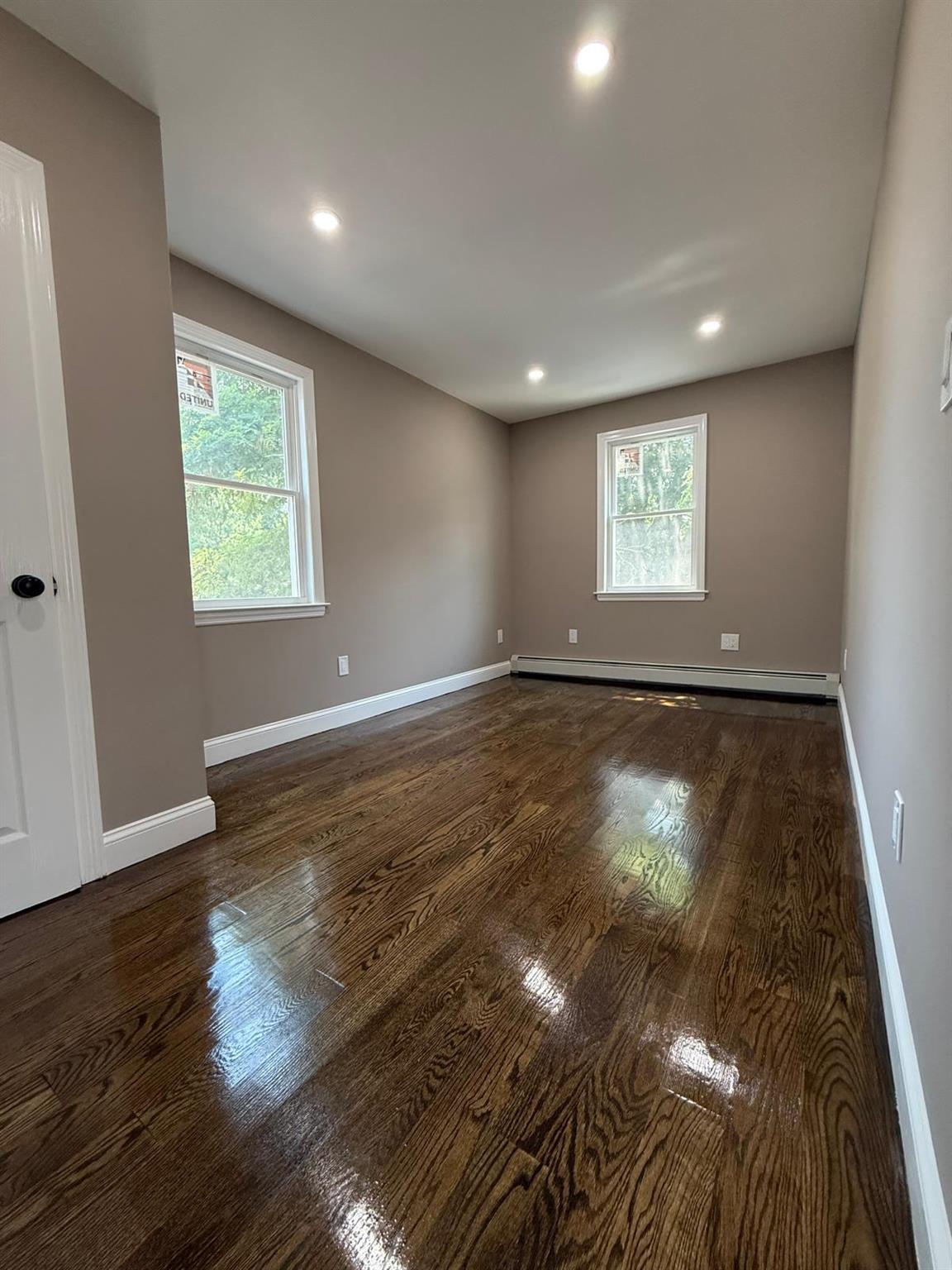 14632 Huxley Street, Rosedale, NY 11422