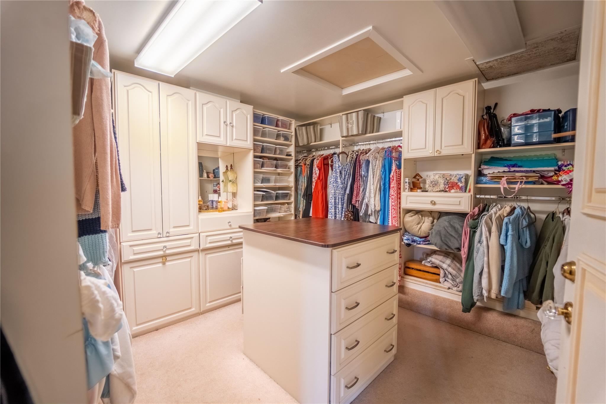 6 Cambridge Drive, Village of the Branch, NY 11787