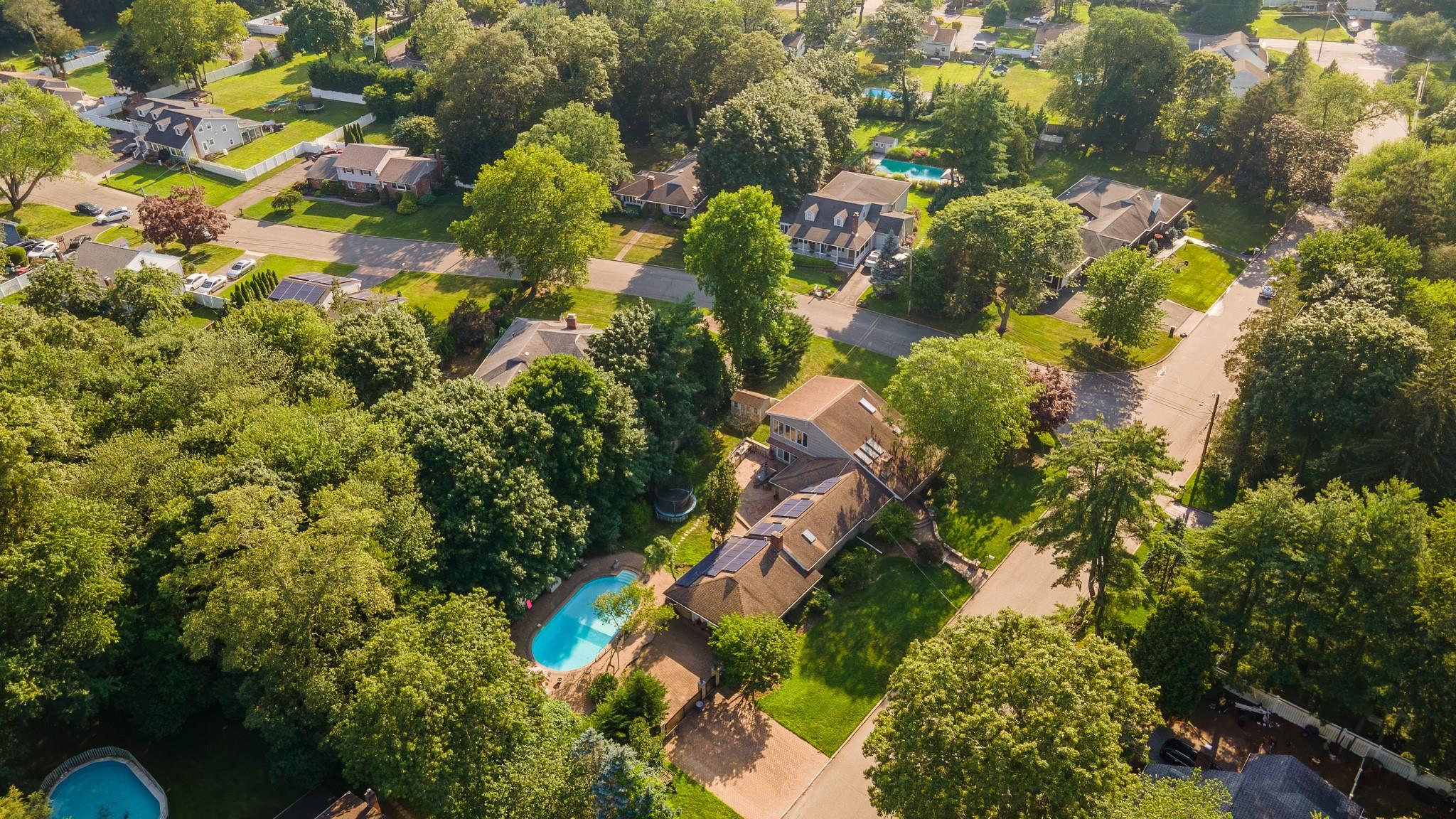 6 Cambridge Drive, Village of the Branch, NY 11787