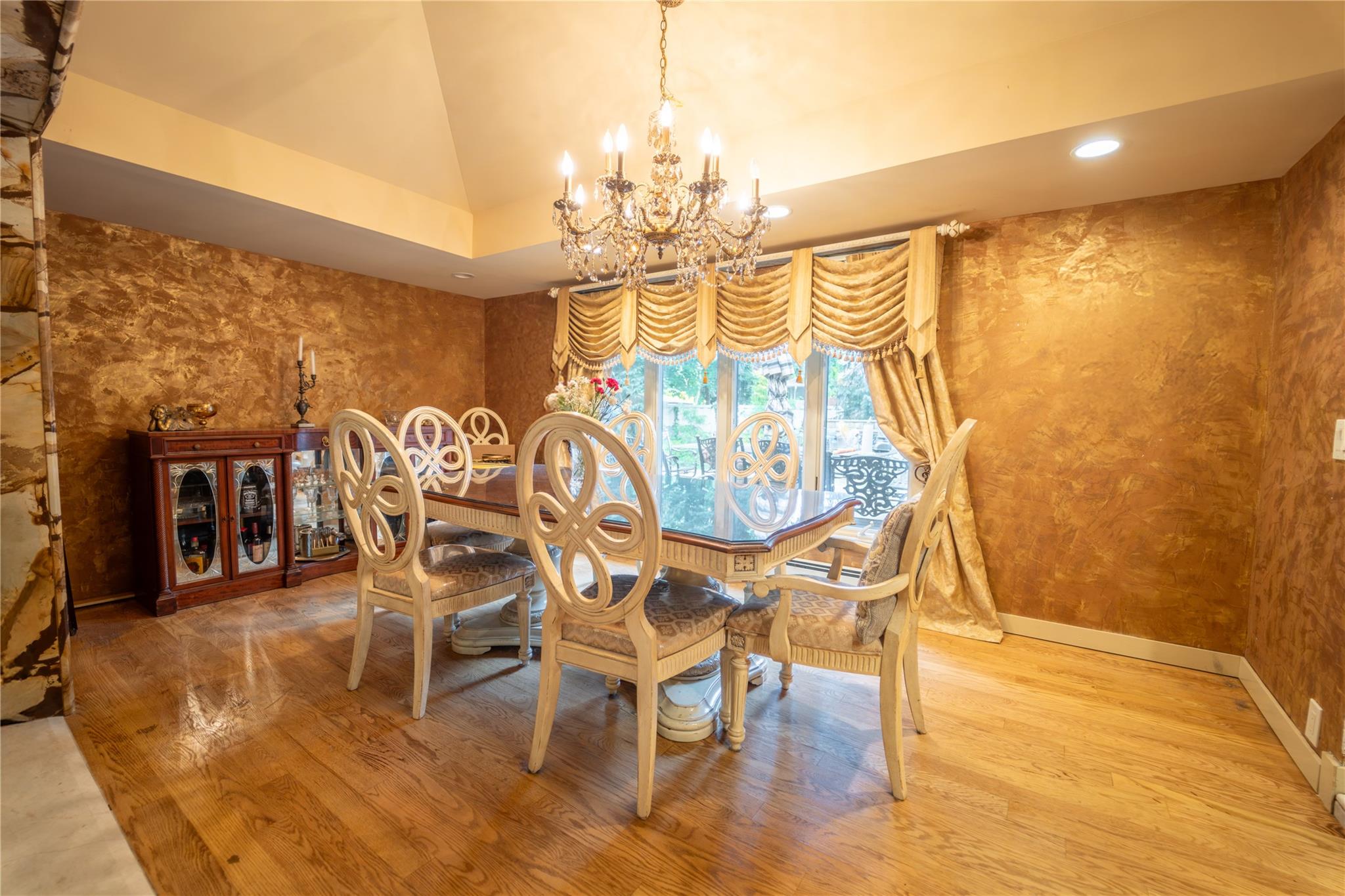 6 Cambridge Drive, Village of the Branch, NY 11787