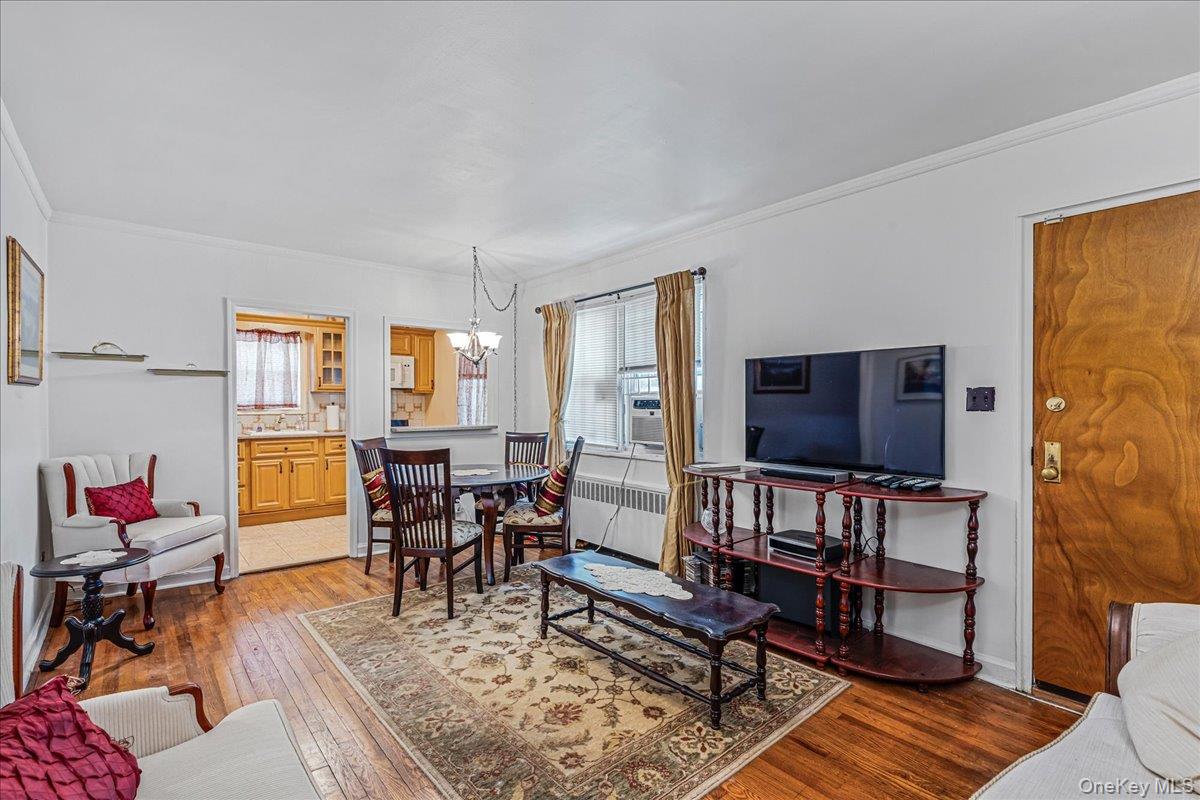 131-44 Laurelton Parkway # Lower, Rosedale, NY 11422