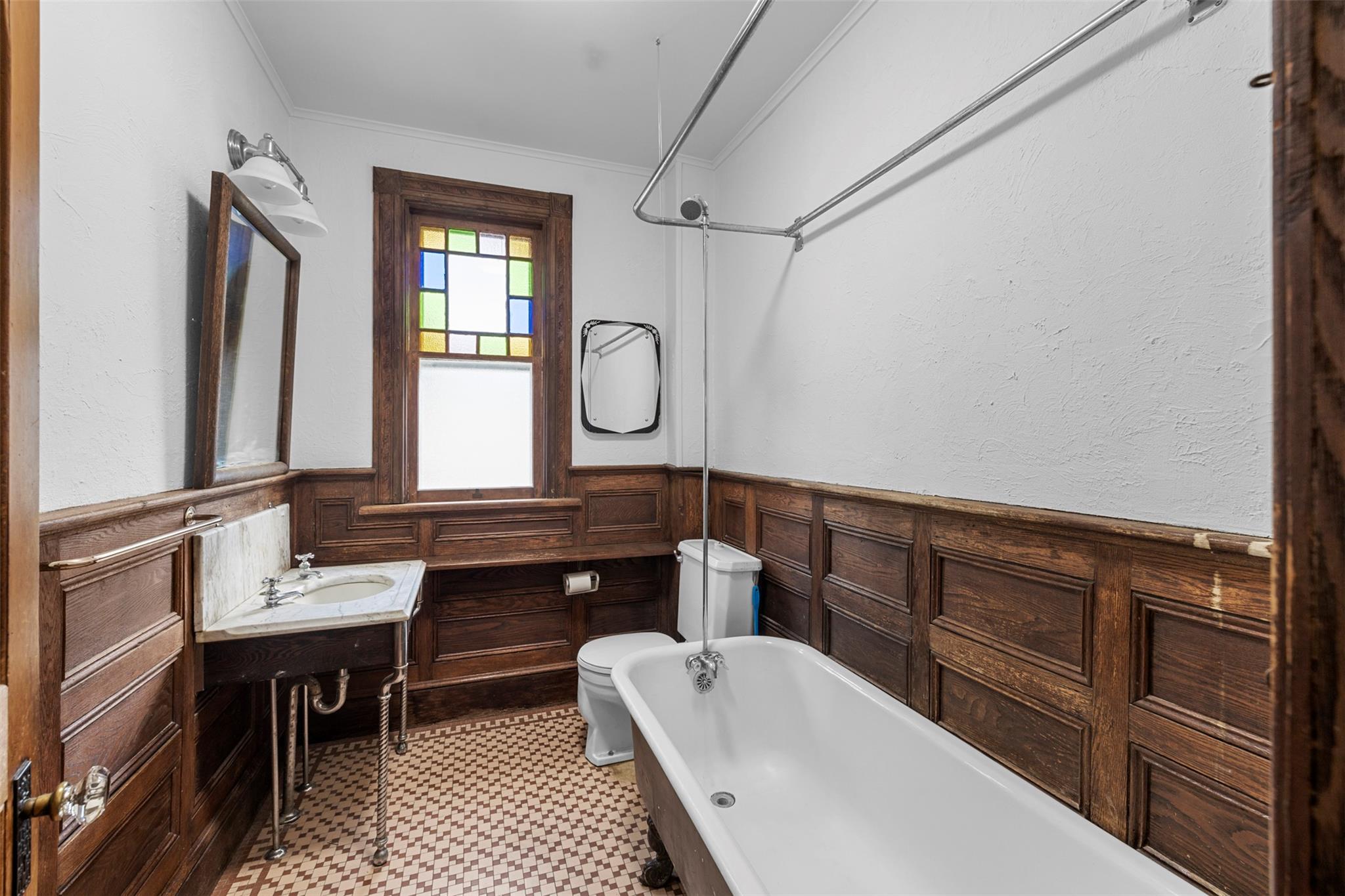 20 Kingston Avenue, Port Jervis, NY 12771