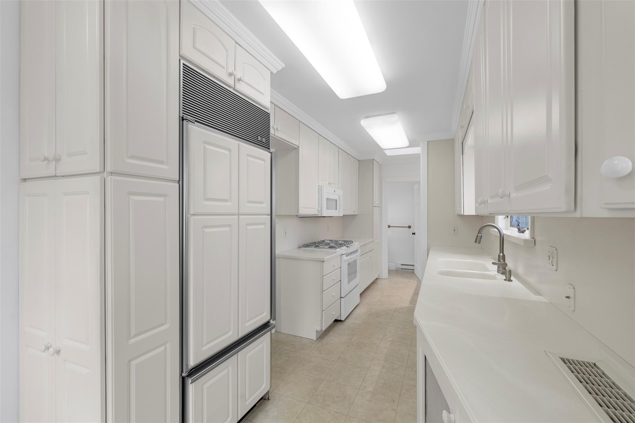 20 Kingston Avenue, Port Jervis, NY 12771