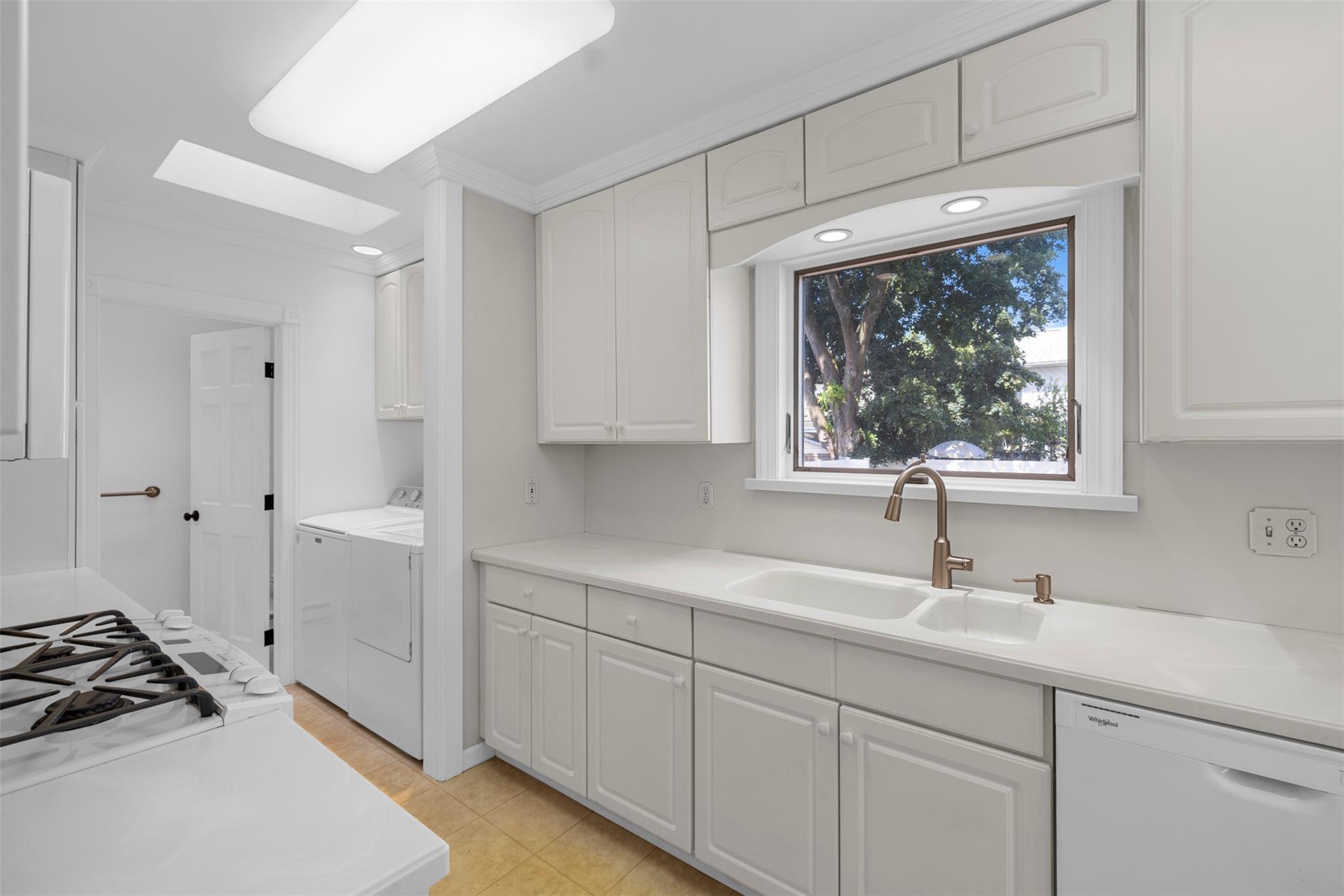 20 Kingston Avenue, Port Jervis, NY 12771