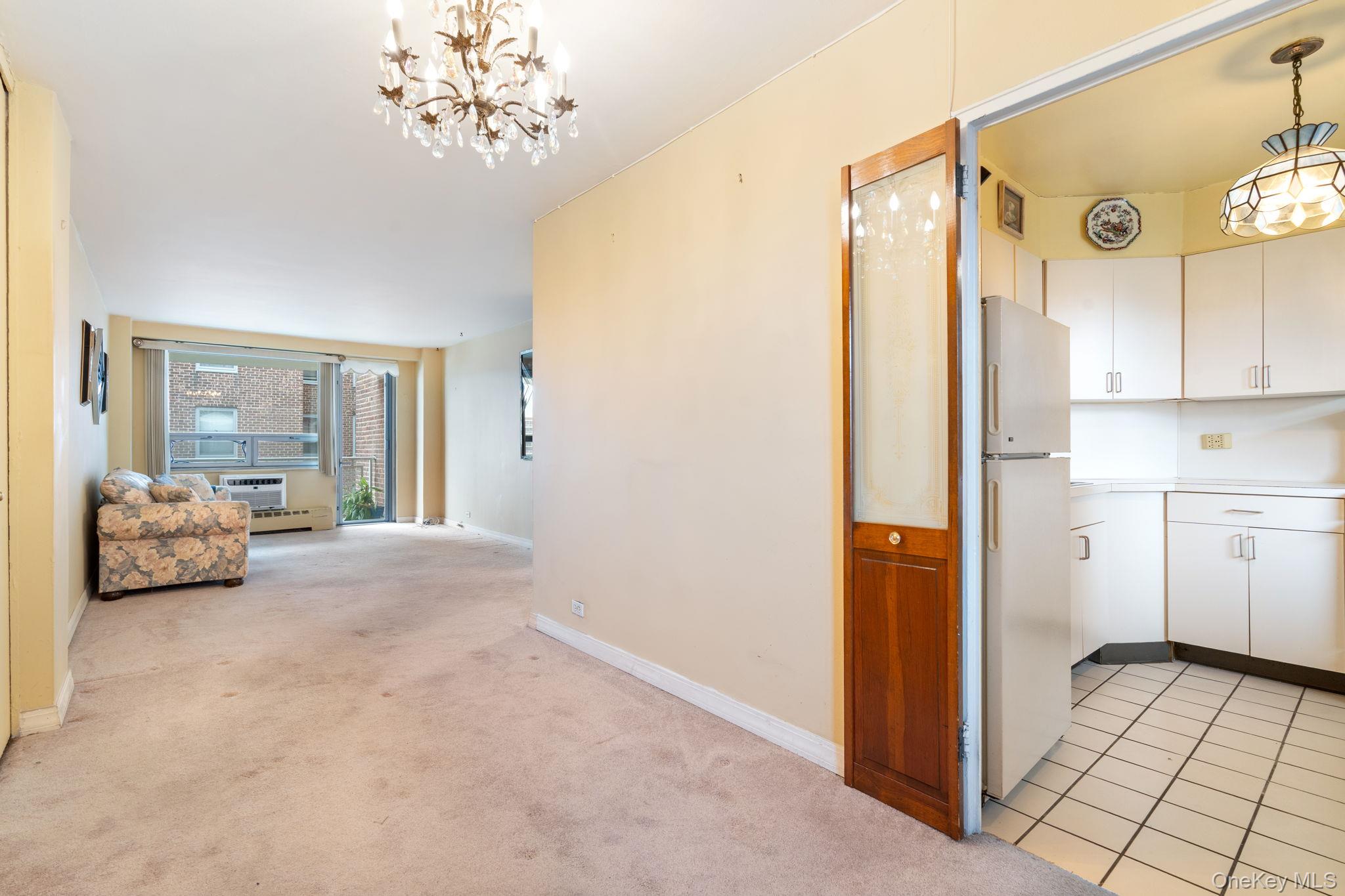 61-15 97th Street # 12H, Rego Park, NY 11374