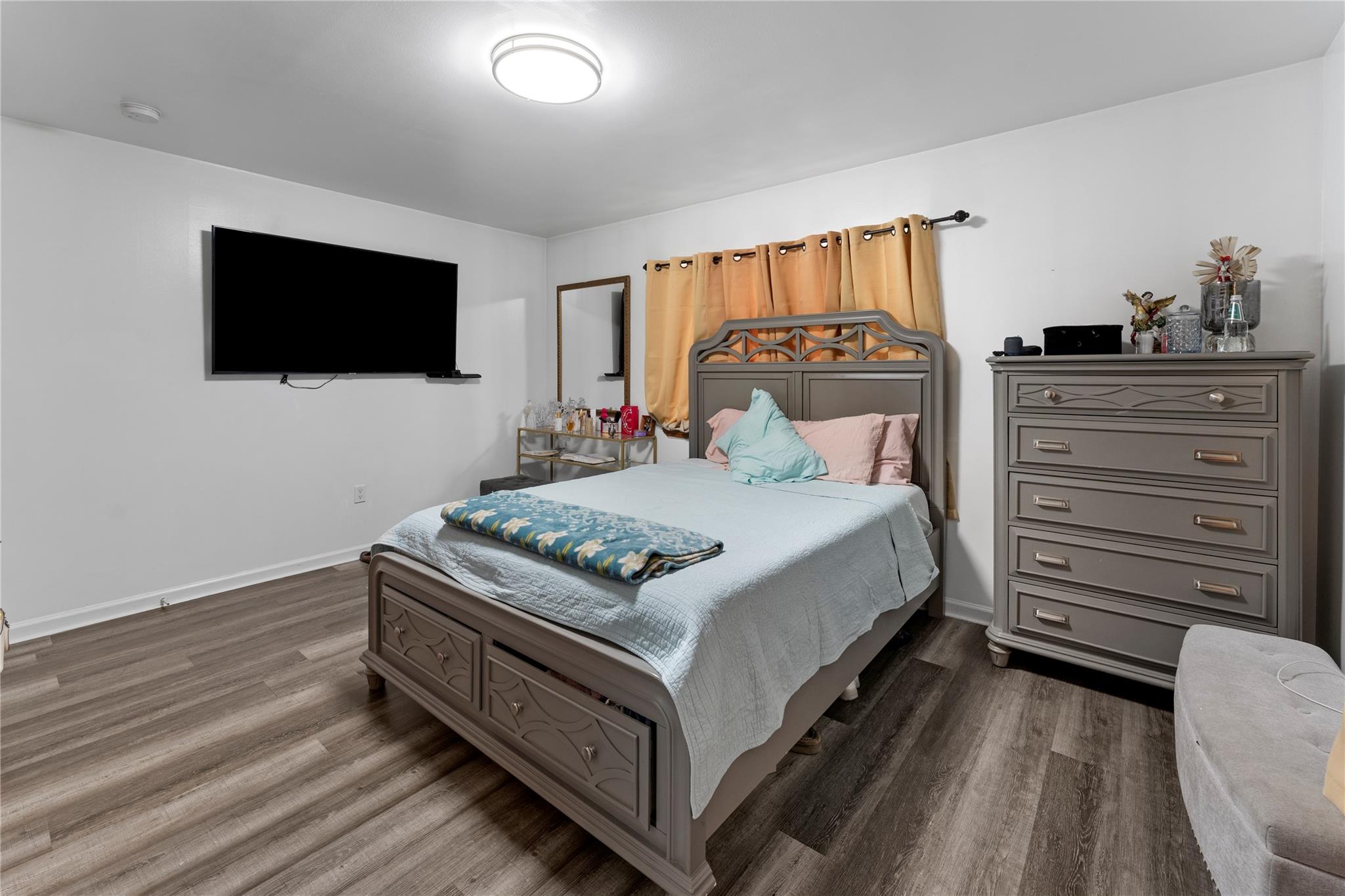 848 Morris Park Avenue, Bronx, NY 10462