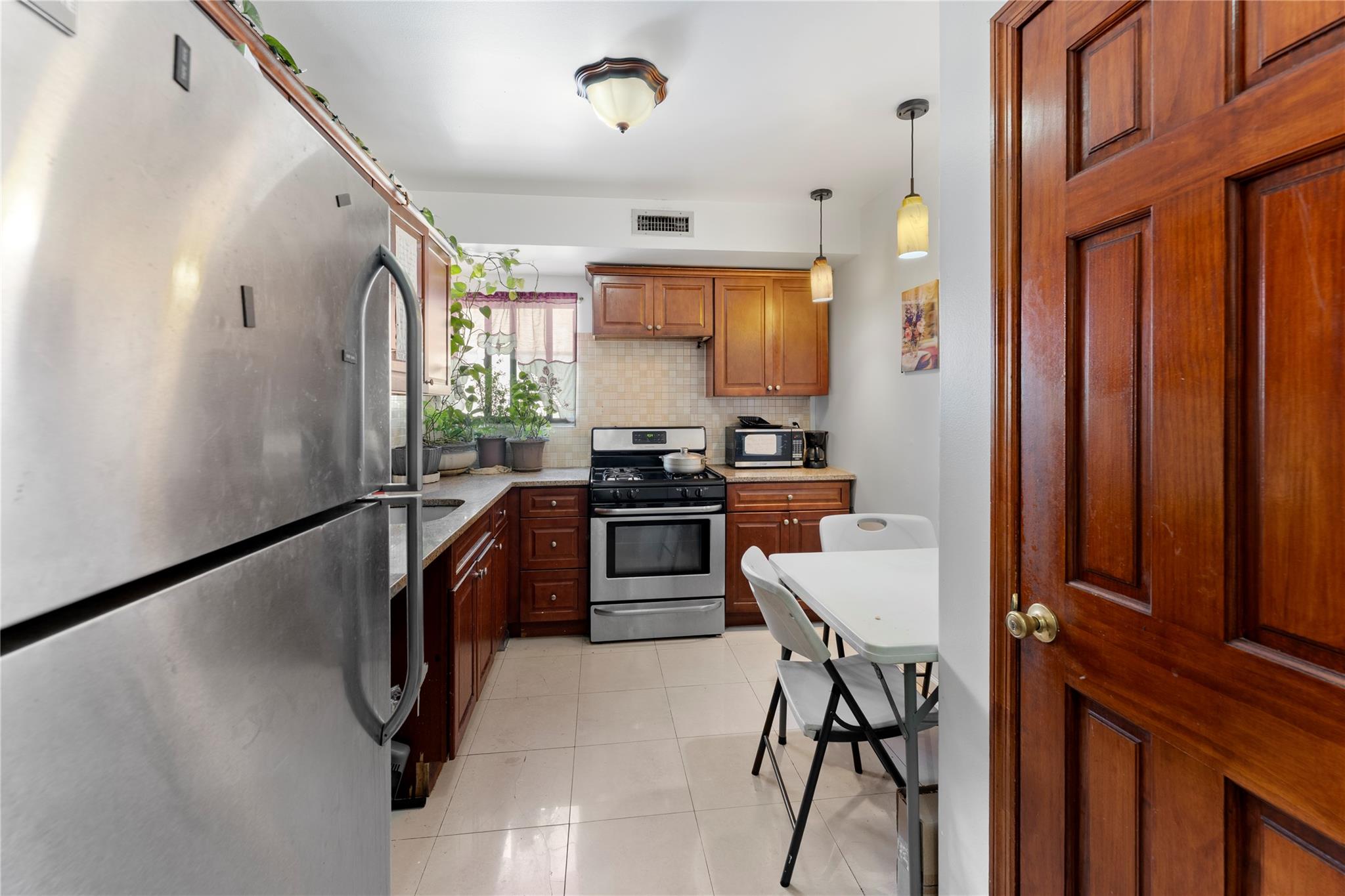 848 Morris Park Avenue, Bronx, NY 10462