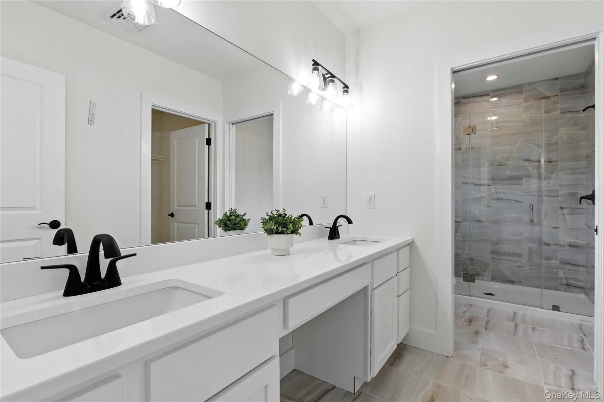 1708 Fieldstone Manor Drive, Mohegan Lake, NY 10547