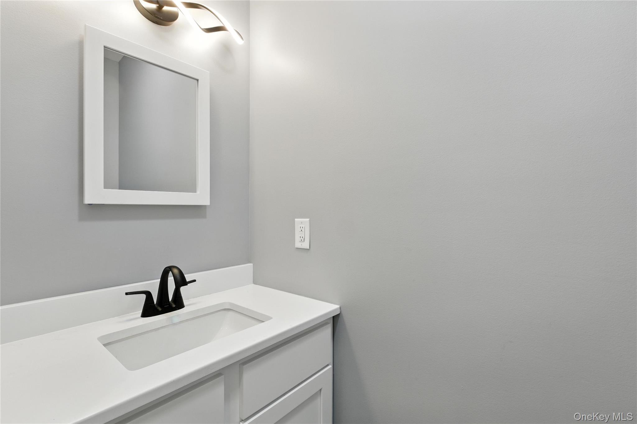 1708 Fieldstone Manor Drive, Mohegan Lake, NY 10547