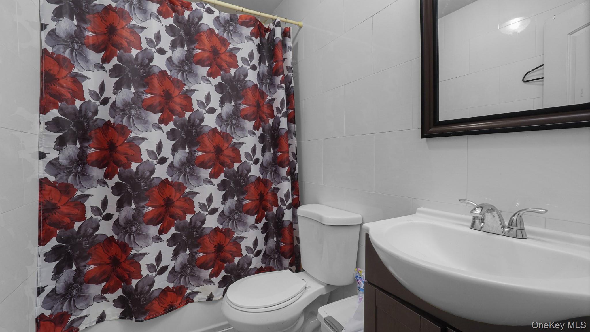 32 North Street, Bronx, NY 10468