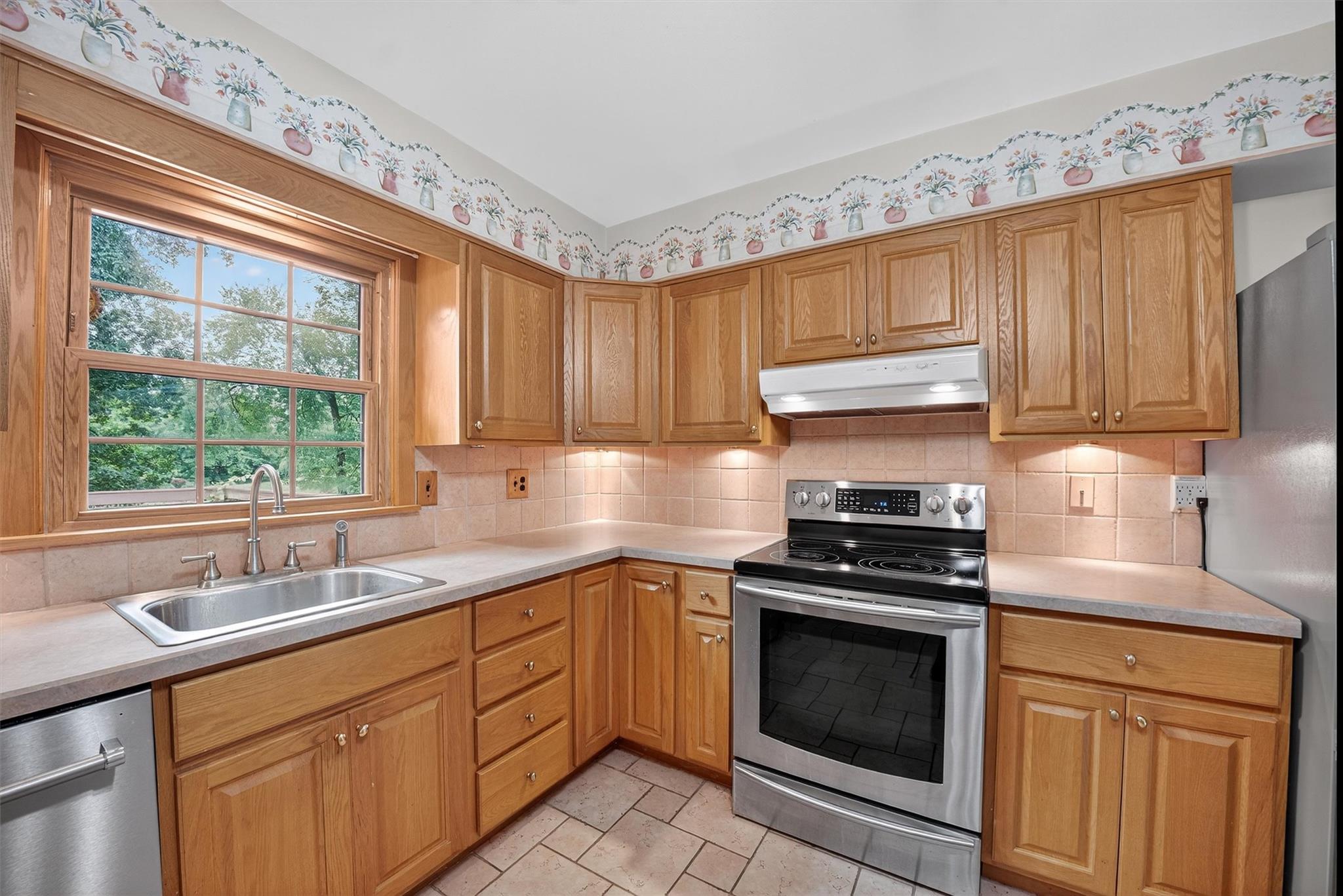 6 Cashman Drive, Hopewell Junction, NY 12533