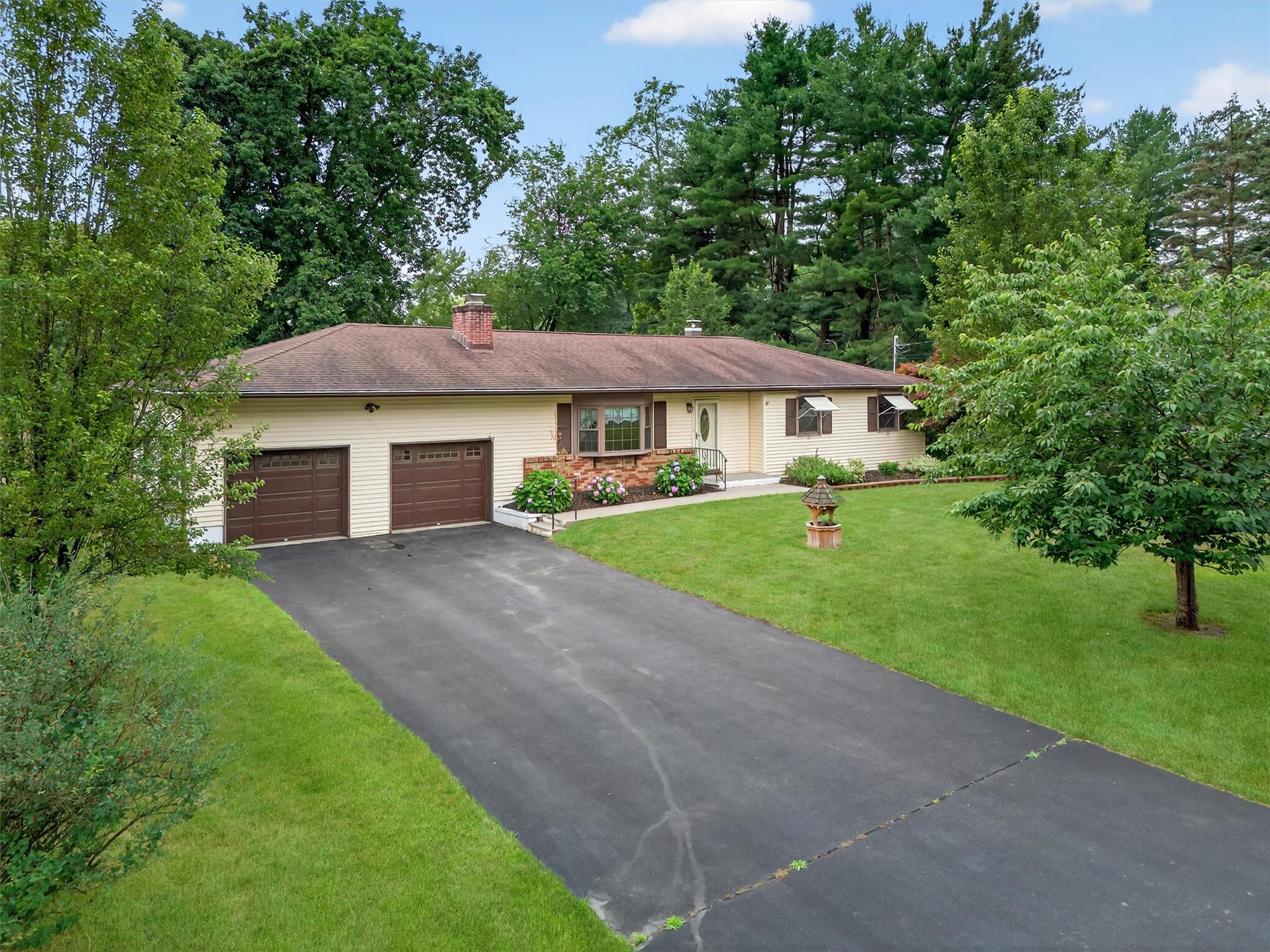 6 Cashman Drive, Hopewell Junction, NY 12533