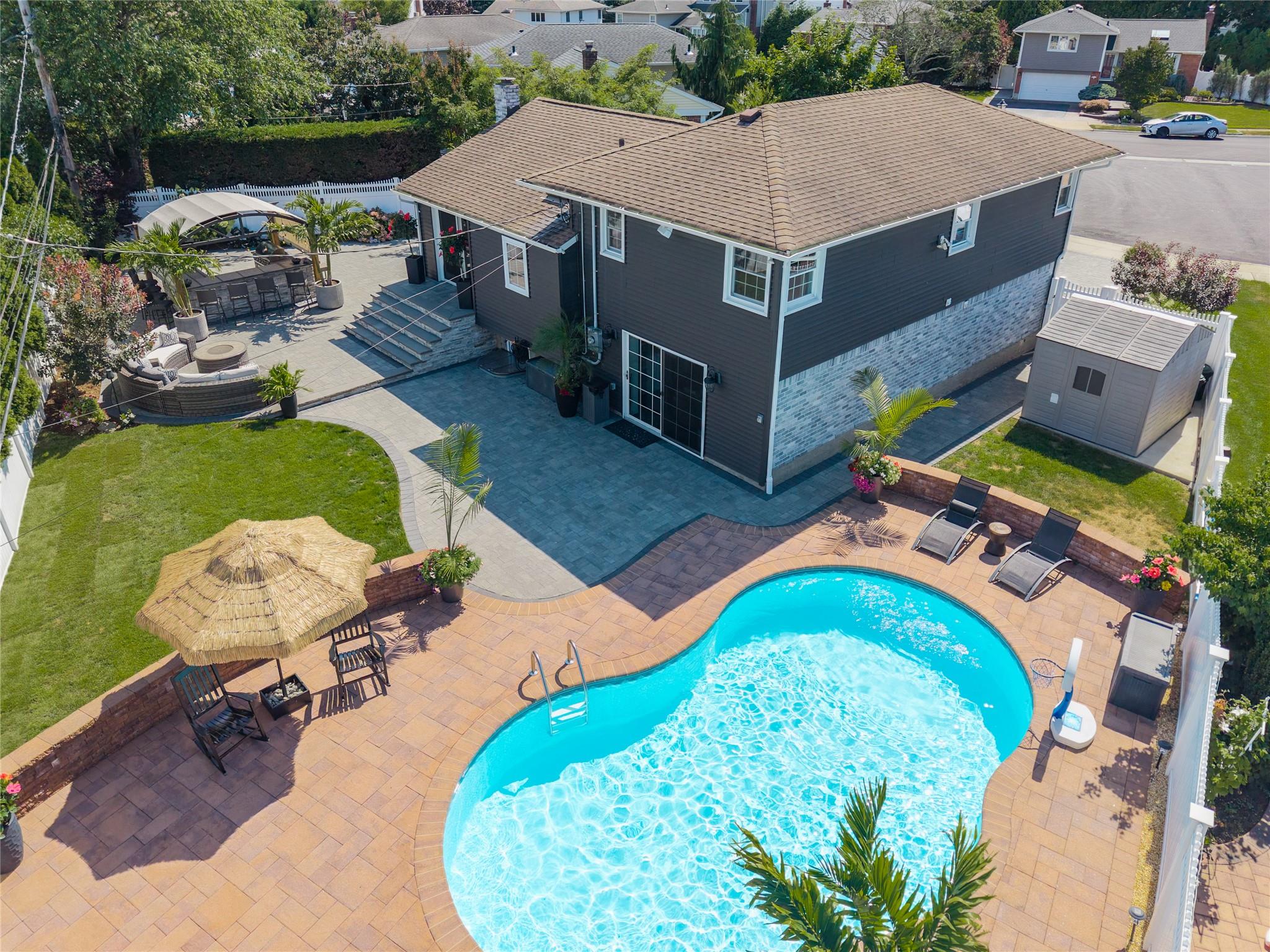 3765 Lynn Lane, Wantagh, NY 11793