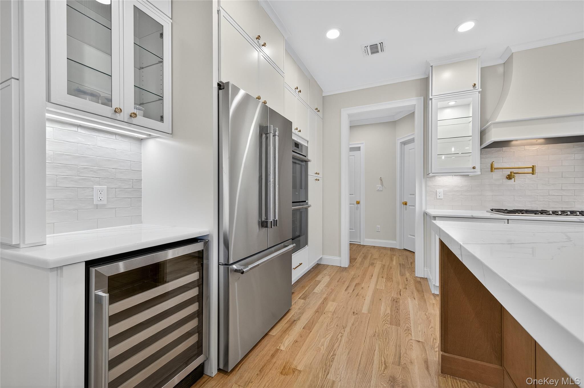 229 Brixton Road, Garden City, NY 11530