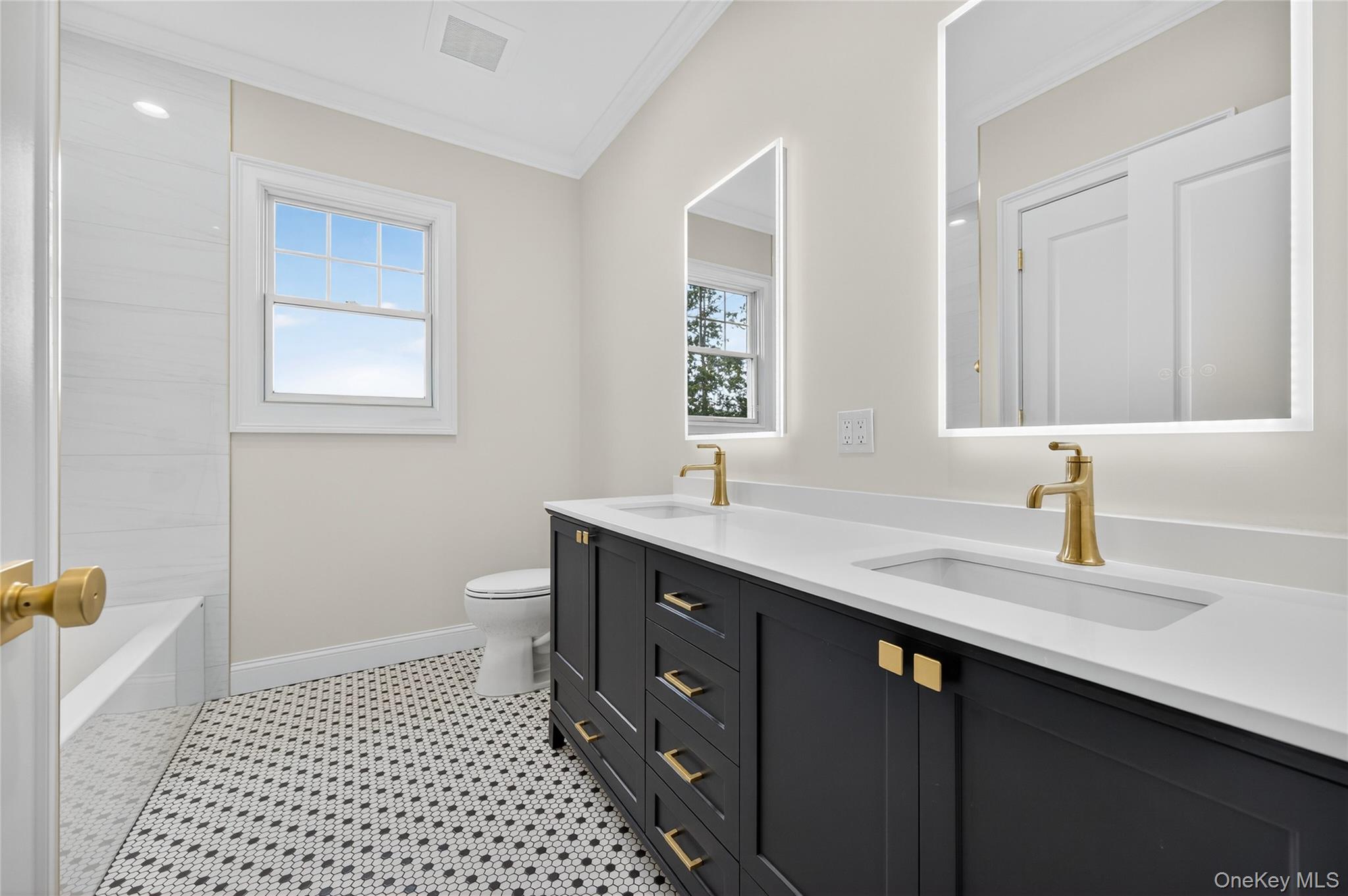 229 Brixton Road, Garden City, NY 11530