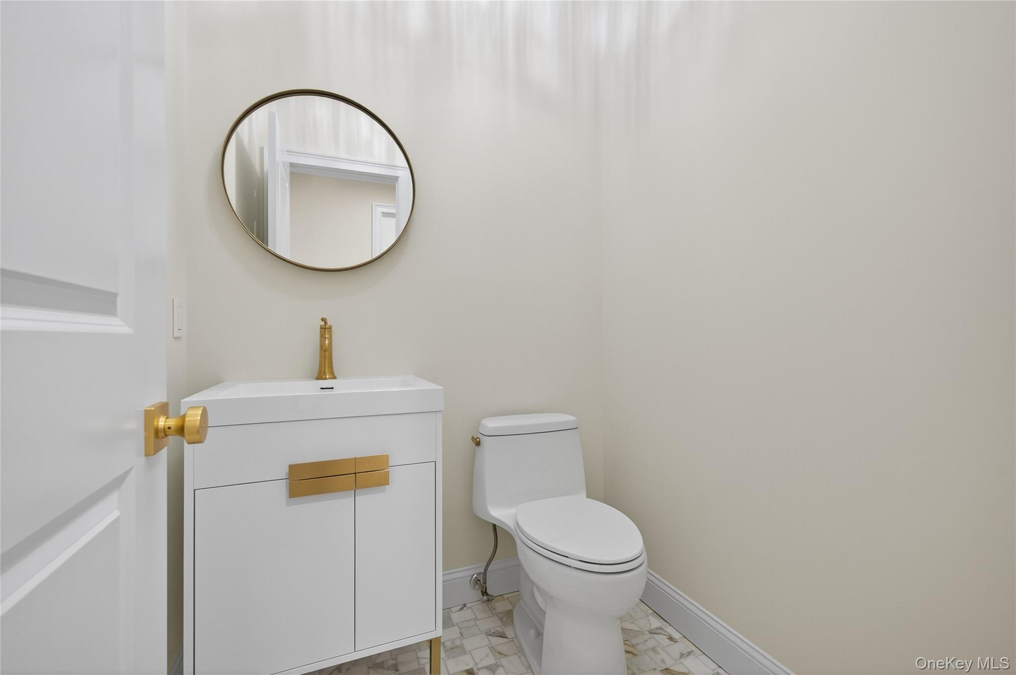 229 Brixton Road, Garden City, NY 11530