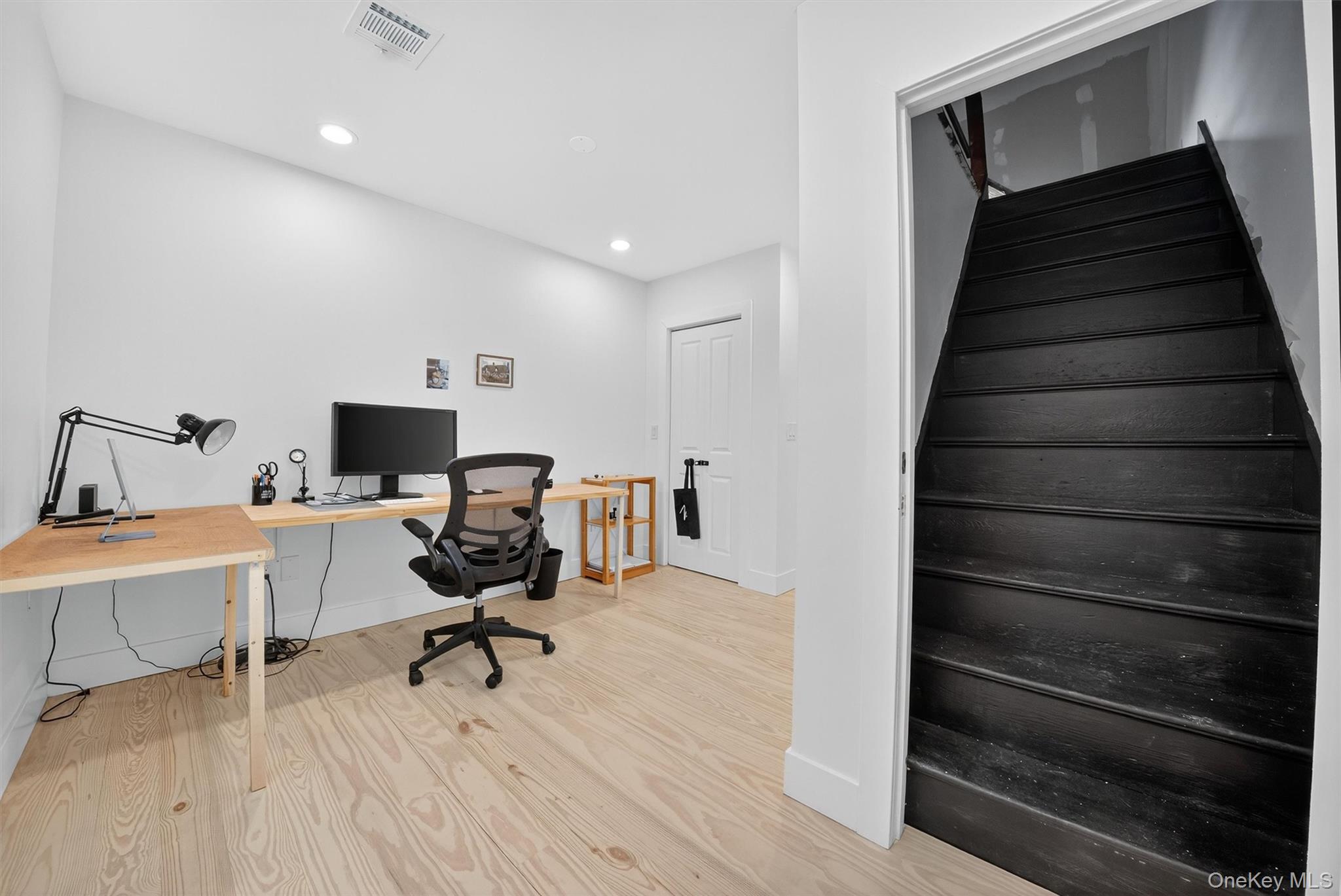 39 Frost Lane, Cornwall, NY 12518