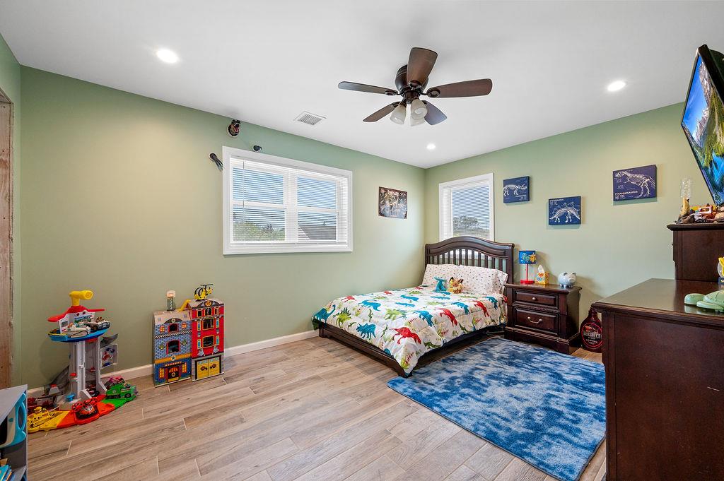 10 Airway Drive, Bellmore, NY 11710