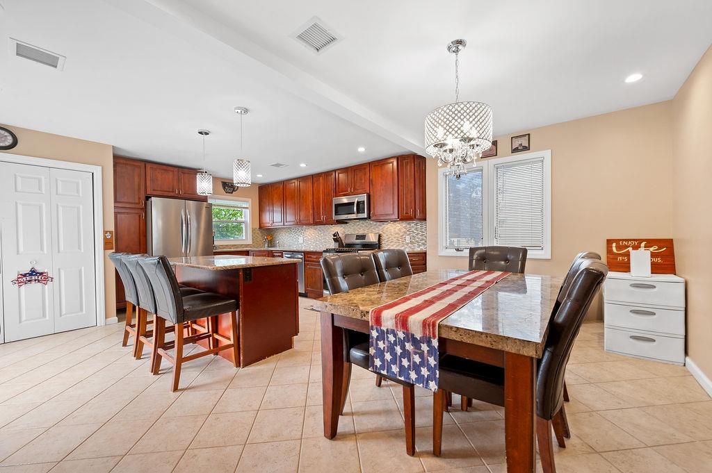 10 Airway Drive, Bellmore, NY 11710