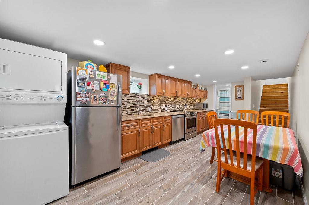 10 Airway Drive, Bellmore, NY 11710