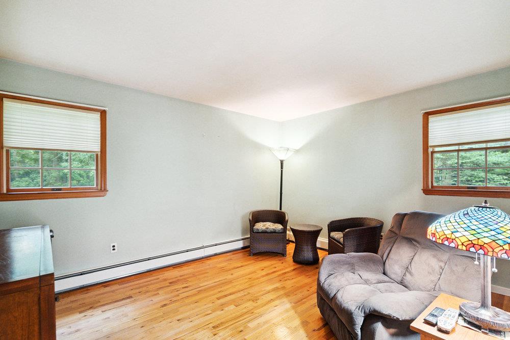 163 Miller Place Road, Miller Place, NY 11764