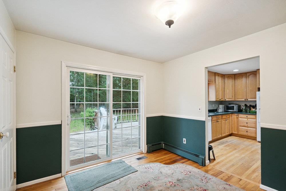 163 Miller Place Road, Miller Place, NY 11764