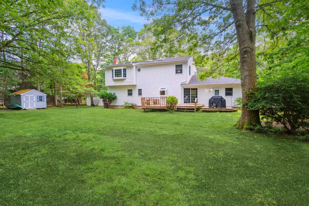 163 Miller Place Road, Miller Place, NY 11764