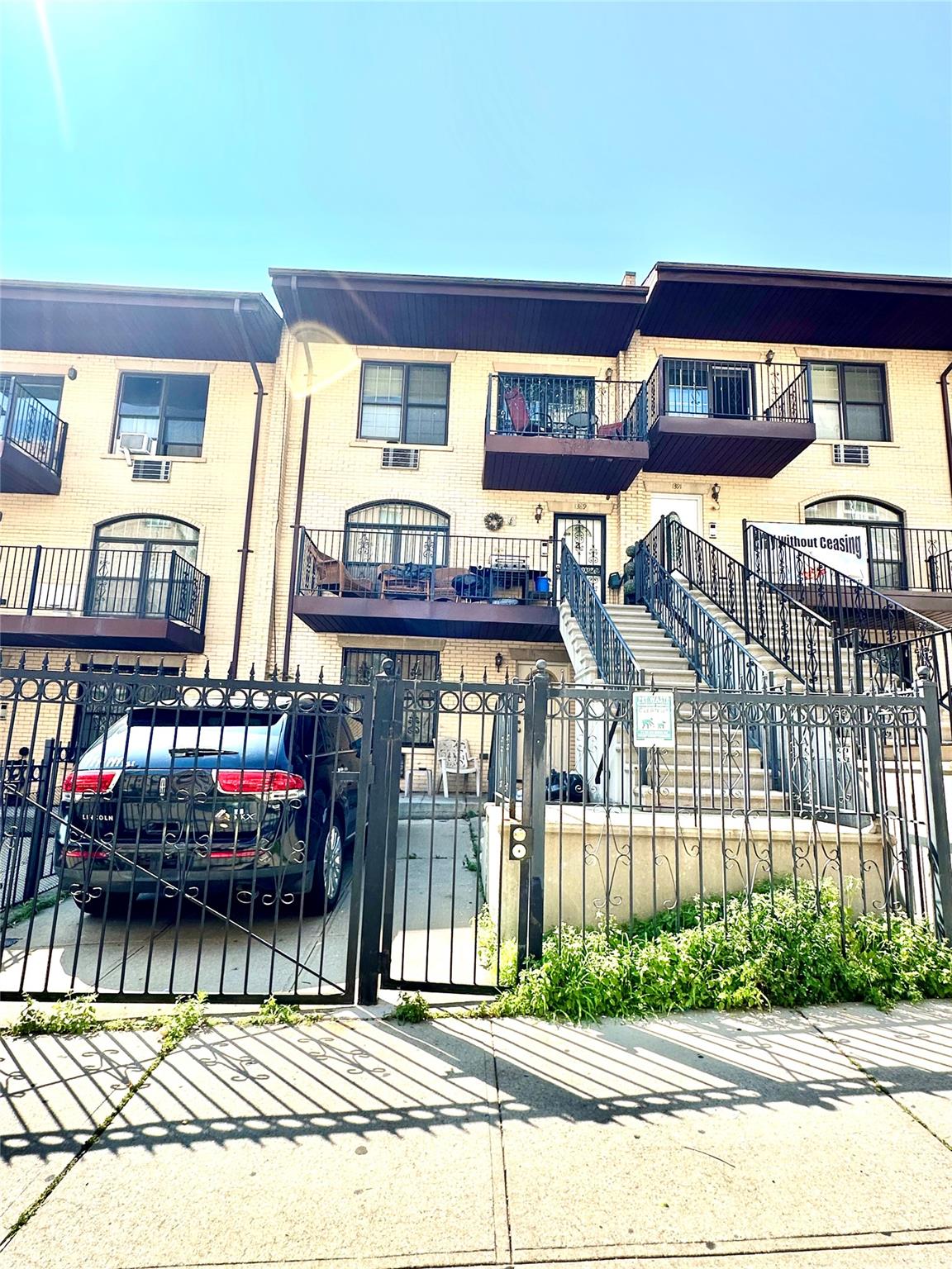 1389 Shakespeare Avenue, Bronx, NY 10452