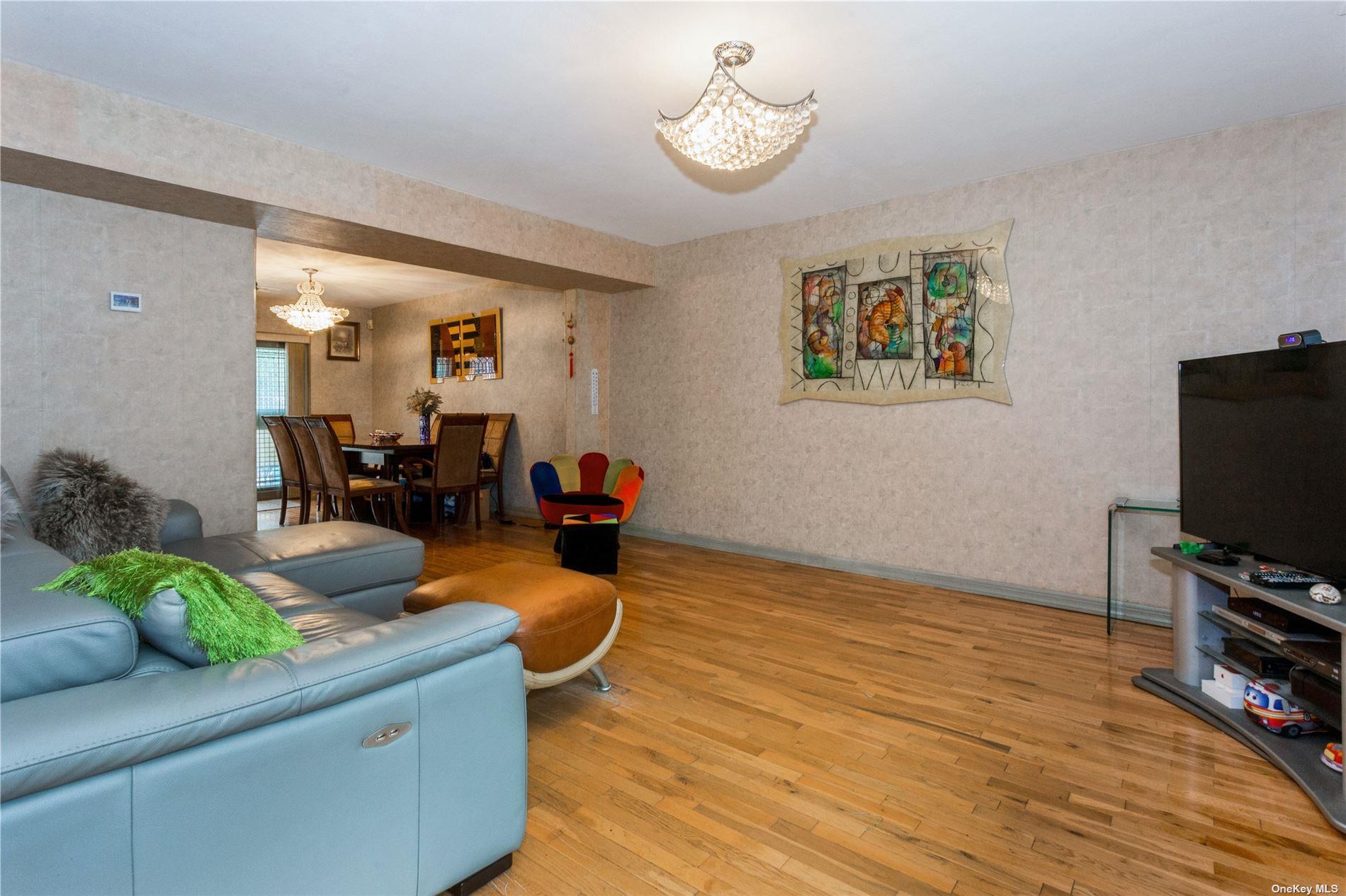 110-17 64 Avenue, Forest Hills, NY 11375