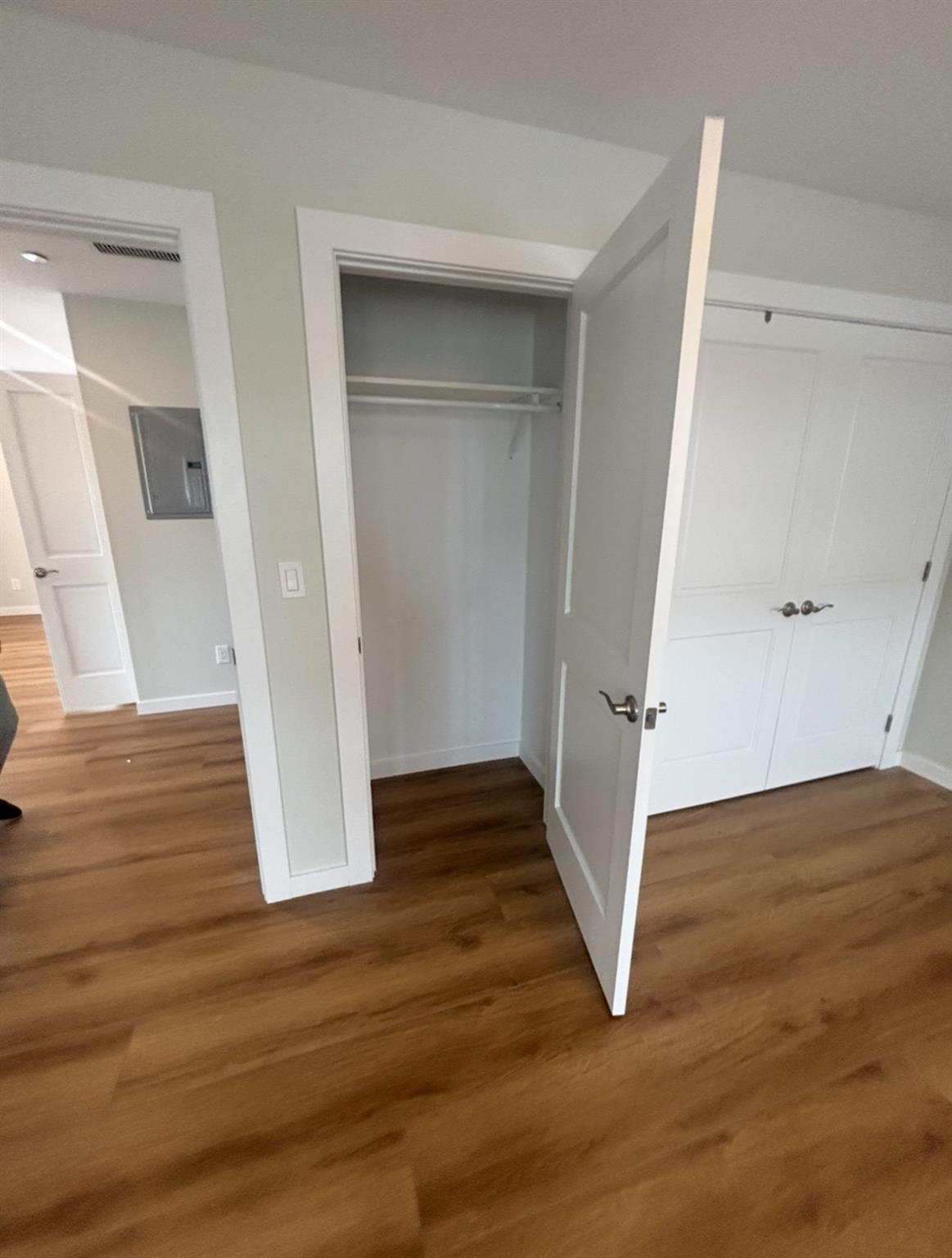 62 South # 201, Oyster Bay, NY 11771