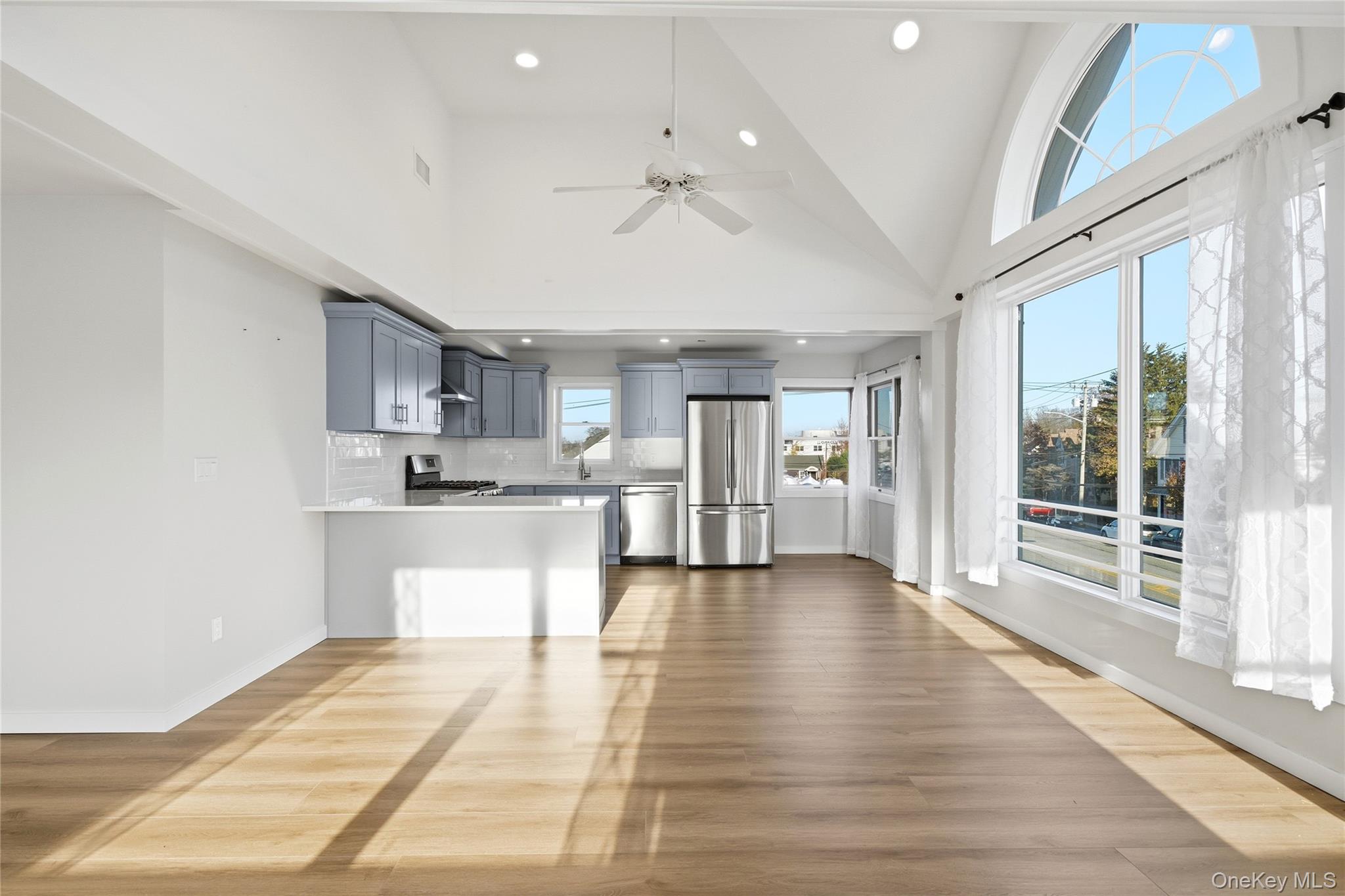 62 South Street # 201, Oyster Bay, NY 11771