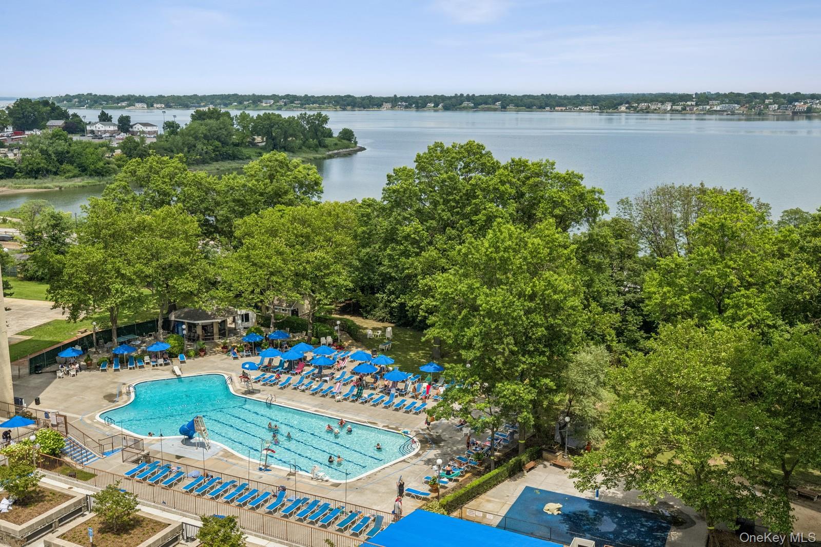 18-15 215th Street # 9J, Bayside, NY 11360