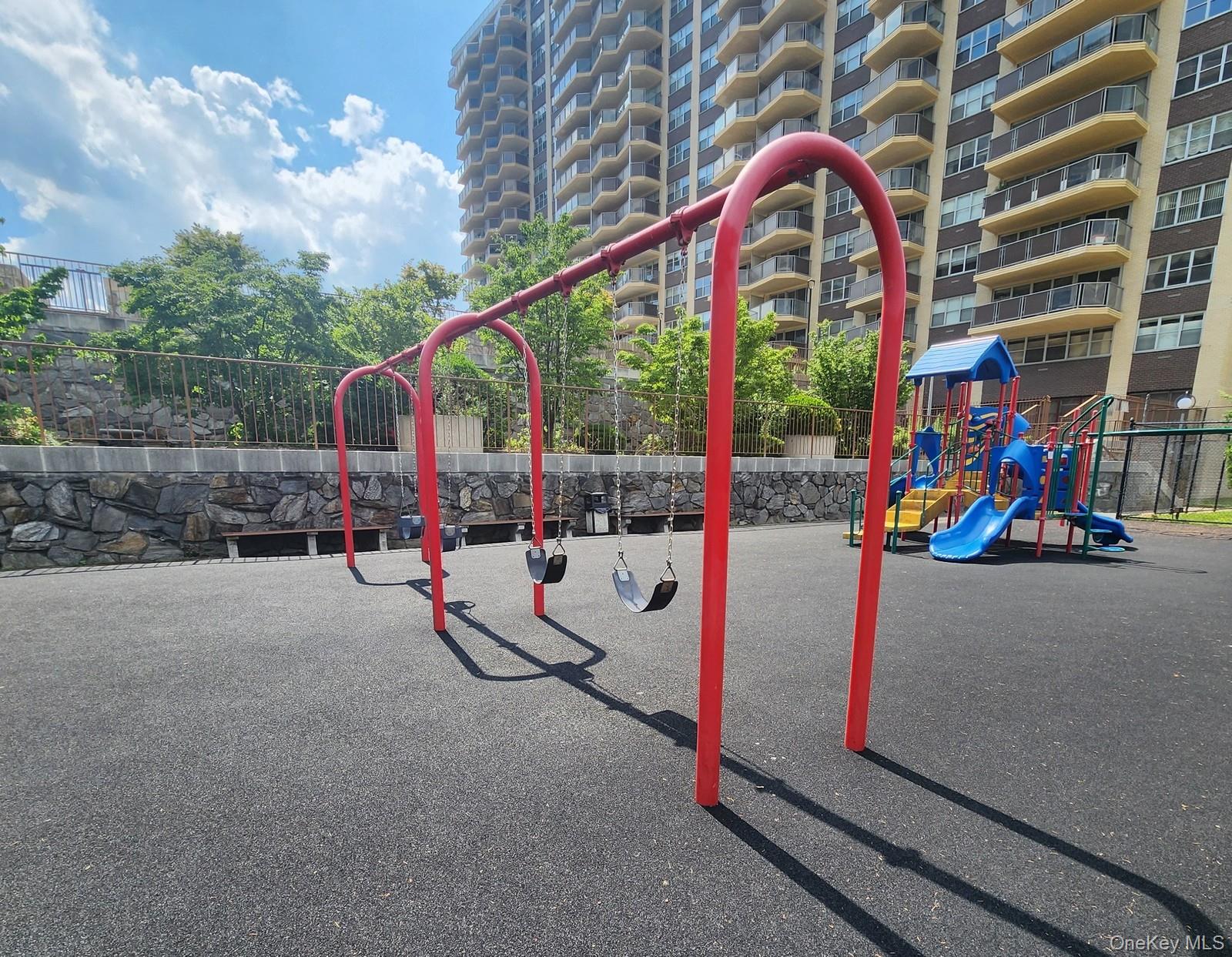 18-15 215th Street # 9J, Bayside, NY 11360