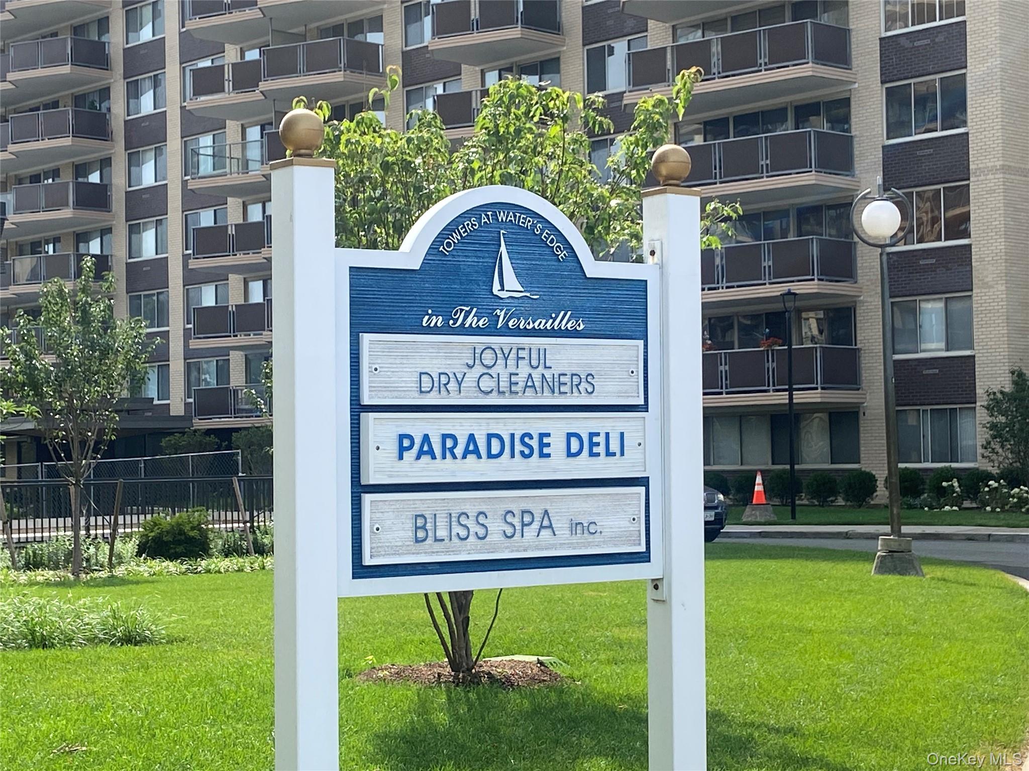 18-15 215th Street # 9J, Bayside, NY 11360