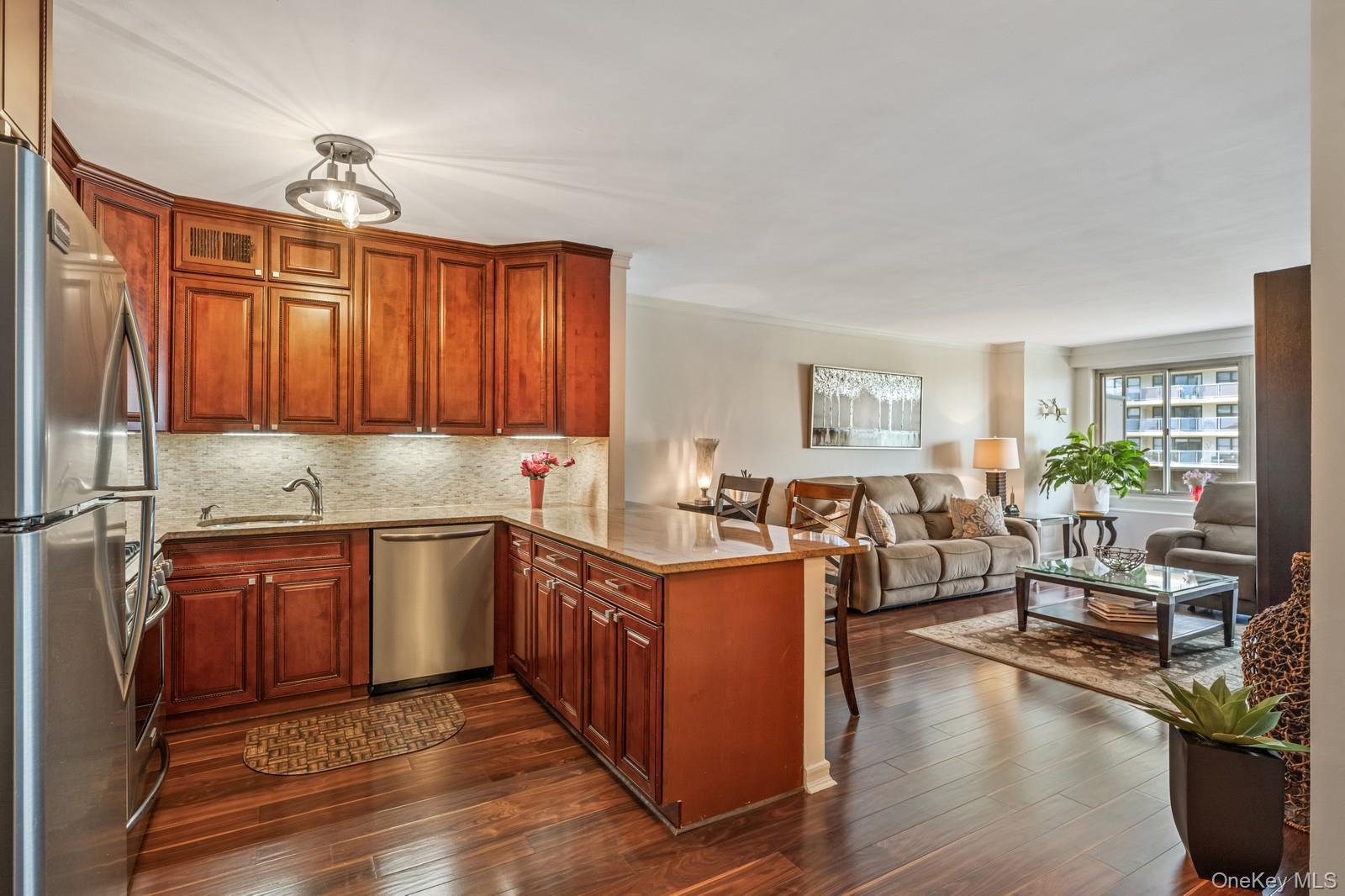 18-15 215th Street # 9J, Bayside, NY 11360