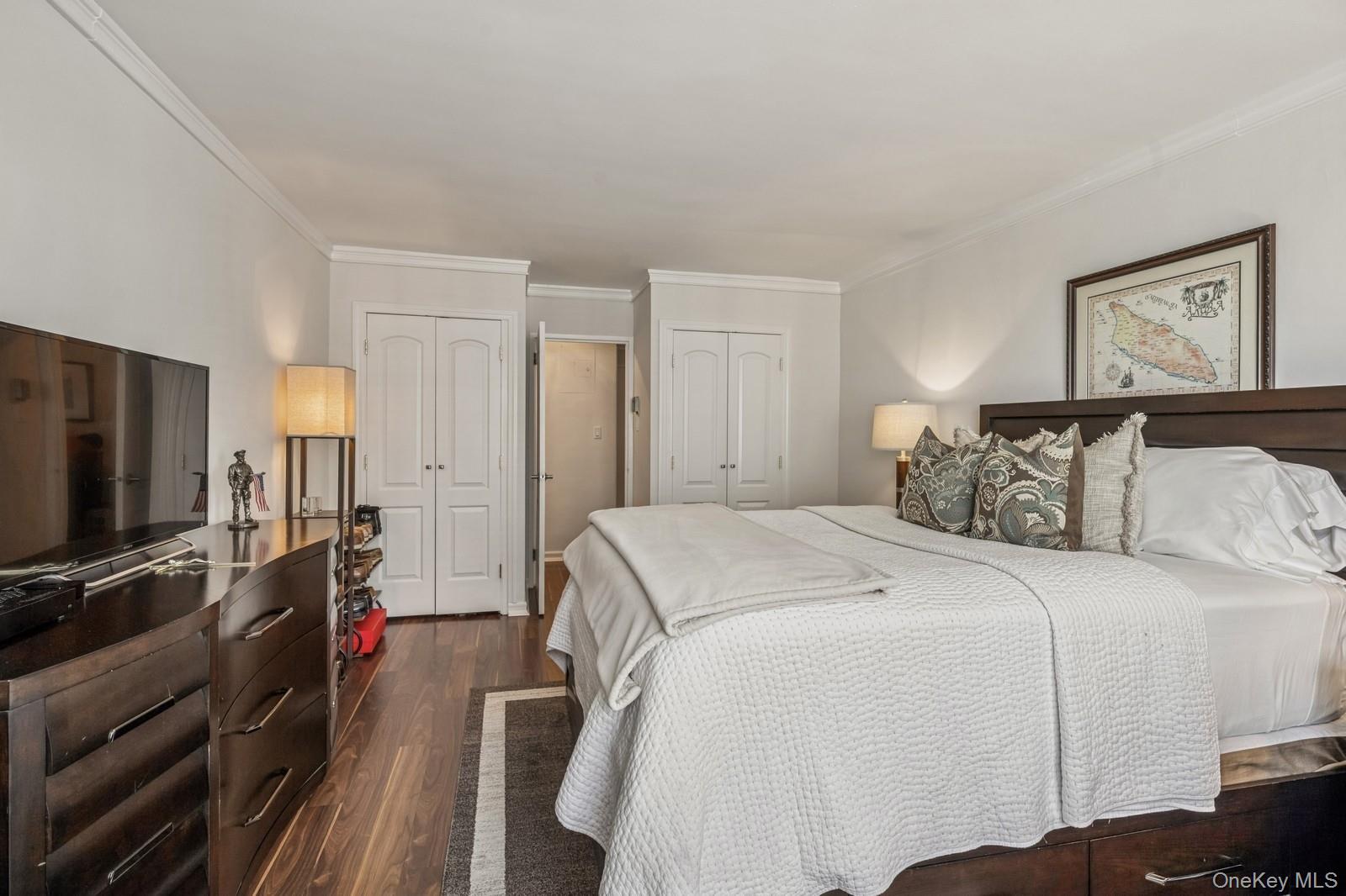 18-15 215th Street # 9J, Bayside, NY 11360